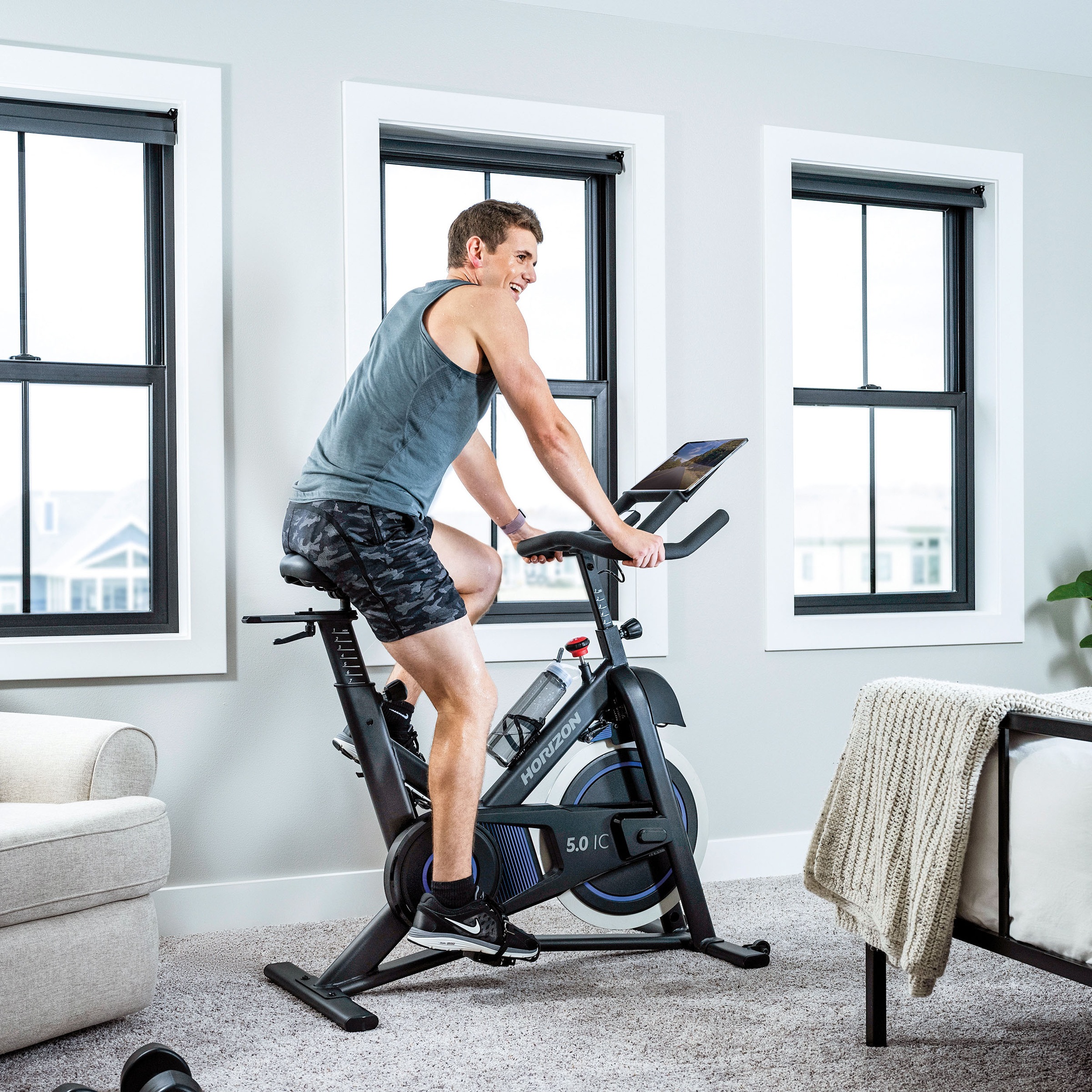 Horizon Fitness Speedbike »IC5.0«, (mit Tablet-Halterung)