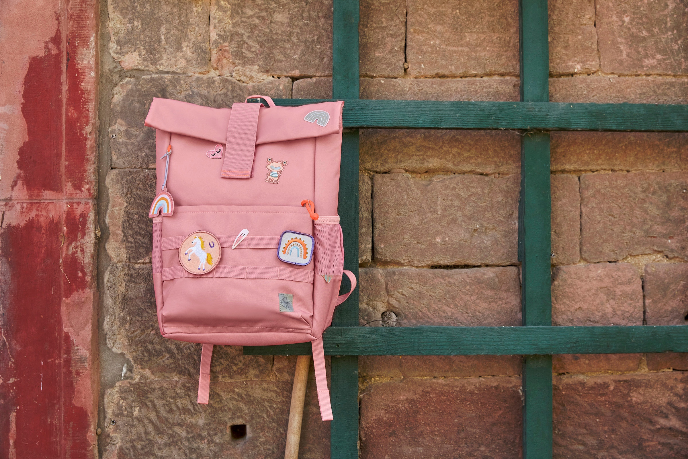 LÄSSIG Kinderrucksack »Medium Rolltop Backpack, pink«, Reflektoren, aus recycelten PET-Flaschen