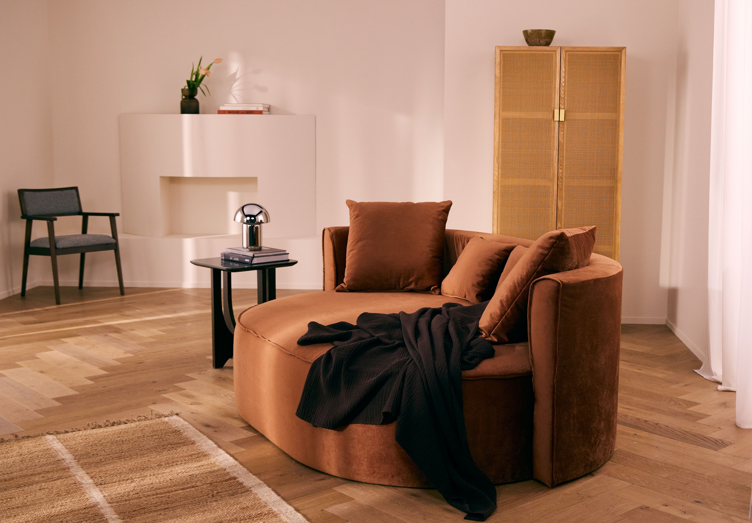 LeGer Home by Lena Gercke Beistelltisch »Kirella« mit Marmor-Optik und massivem Eschenholz-Kreuzfuß, Breite 45 cm