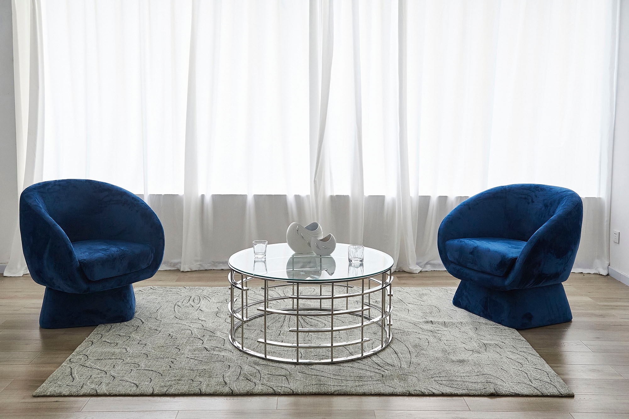 SalesFever Couchtisch »Couchtisch: Stil und Funktionalität«, Gestell gefertigt aus rostfreiem Edelstahl