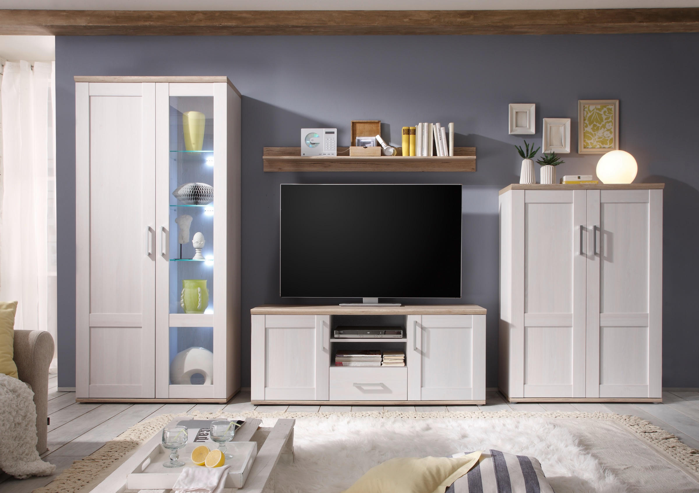 HBZ Wohnwand »Romance Landhaustil inkl. LED-Beleuchtung,BxHxT 329x200x50 cm«, (Set, 4 St.), Mit Vitrine inkl.LED-Beleuchtung, Lowboard, Wandboard, Highboard