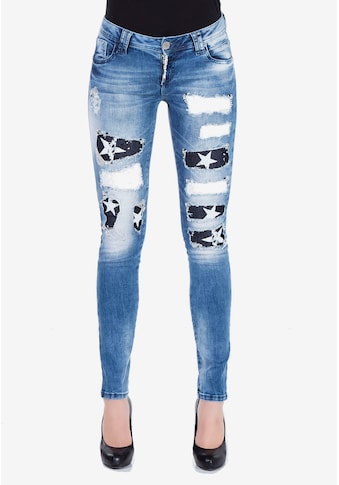Cipo & Baxx Slim-fit-Jeans, mit Sternenaufnäher im Destroyed-Look kaufen