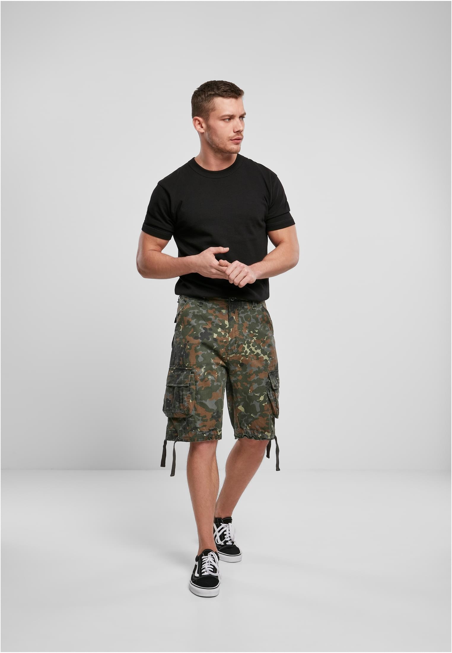 Brandit Stoffhose »Brandit Herren Urban Legend Cargo Shorts«