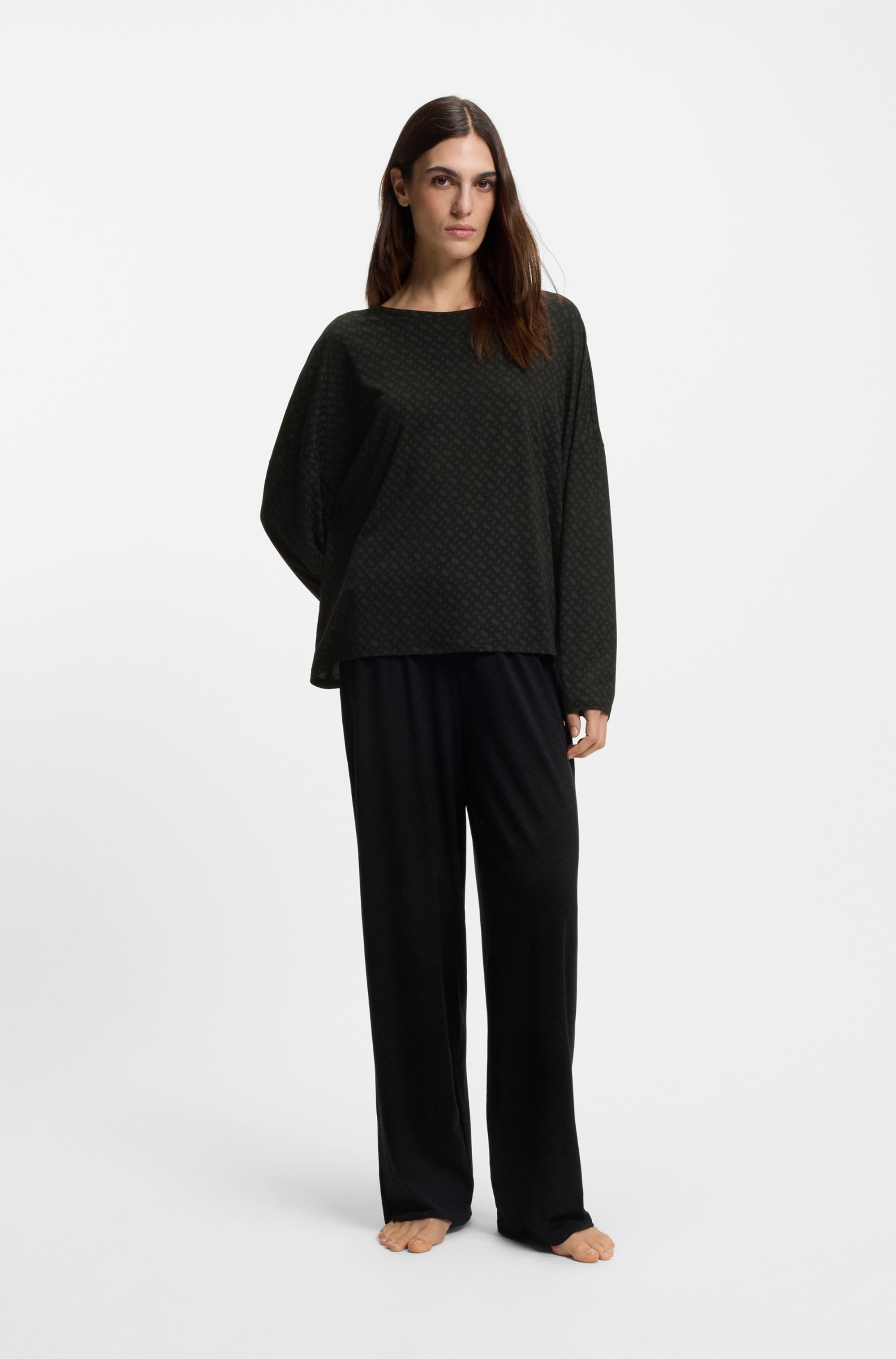 BOSS Pyjamaoberteil mit Monogramm-Print und Fledermausärmeln, Rundhalsausschnitt