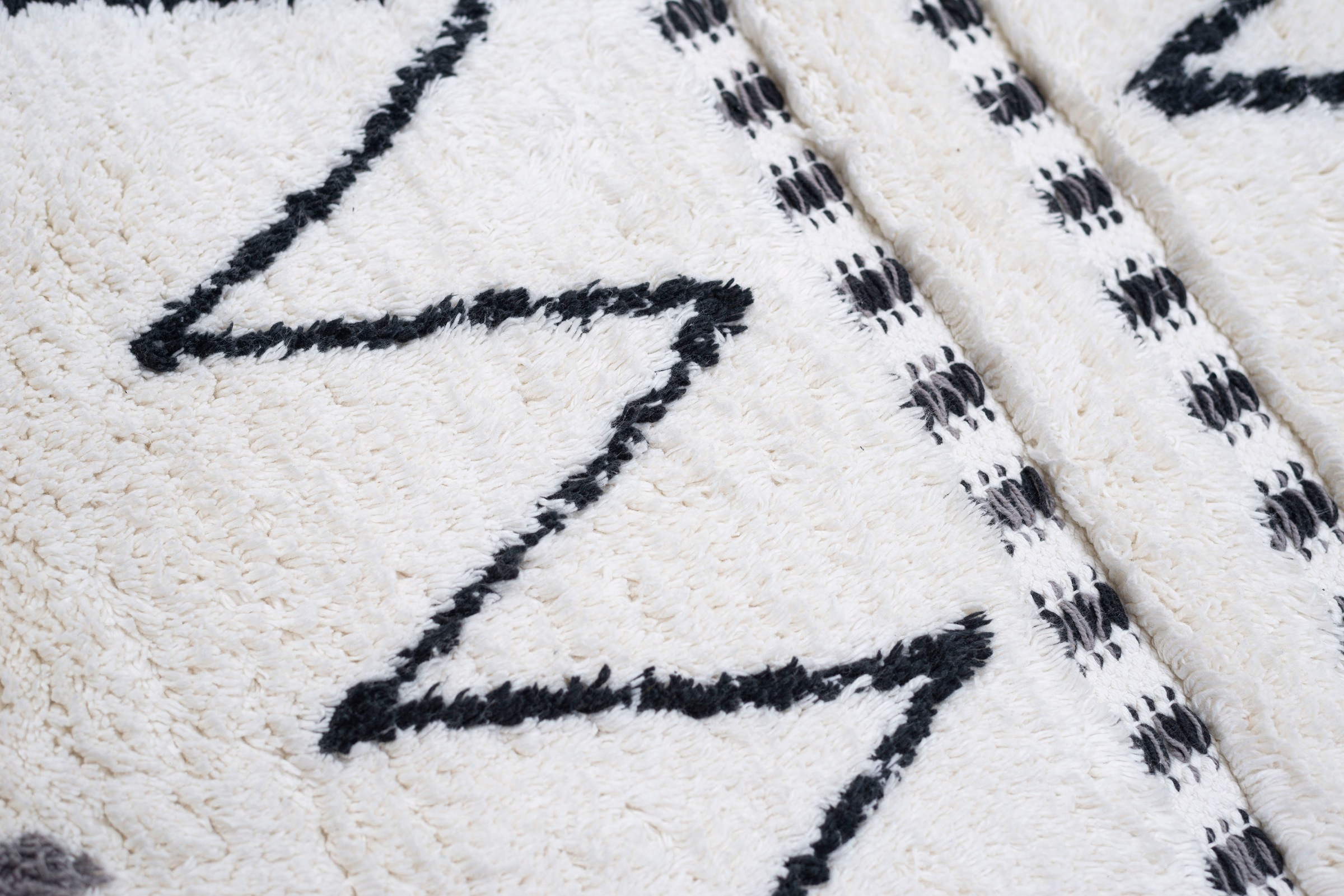 TOM TAILOR HOME Badematte »Ethno Bath«, fußbodenheizungsgeeignet, Badteppich, Berber Look, mit Fransen, ZickZack Muster, reine Baumwolle