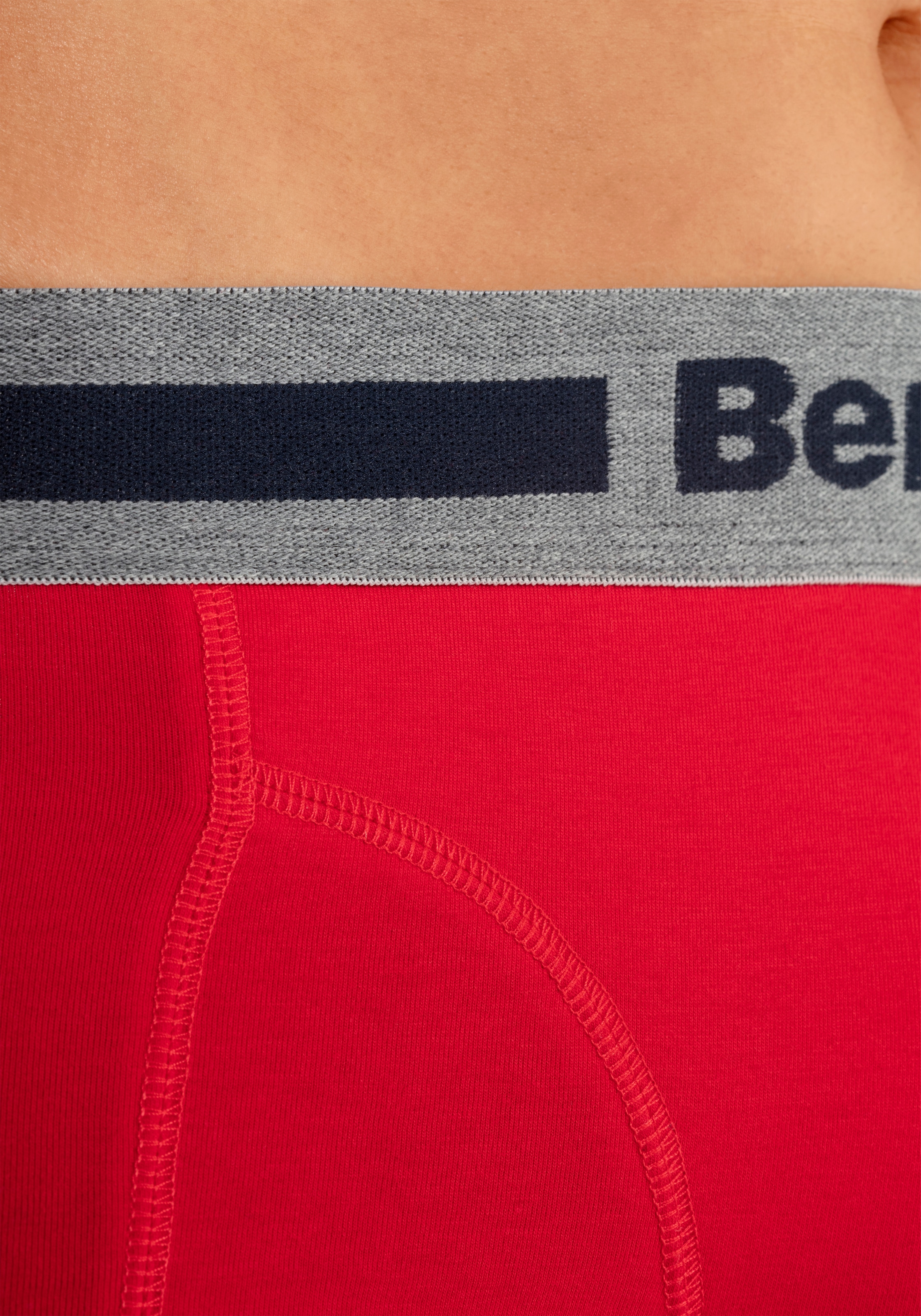 Bench. Boxer »Boxershorts für Herren« Packung, 4 Stk. Unterhosen mit Overlock-Nähten vorn
