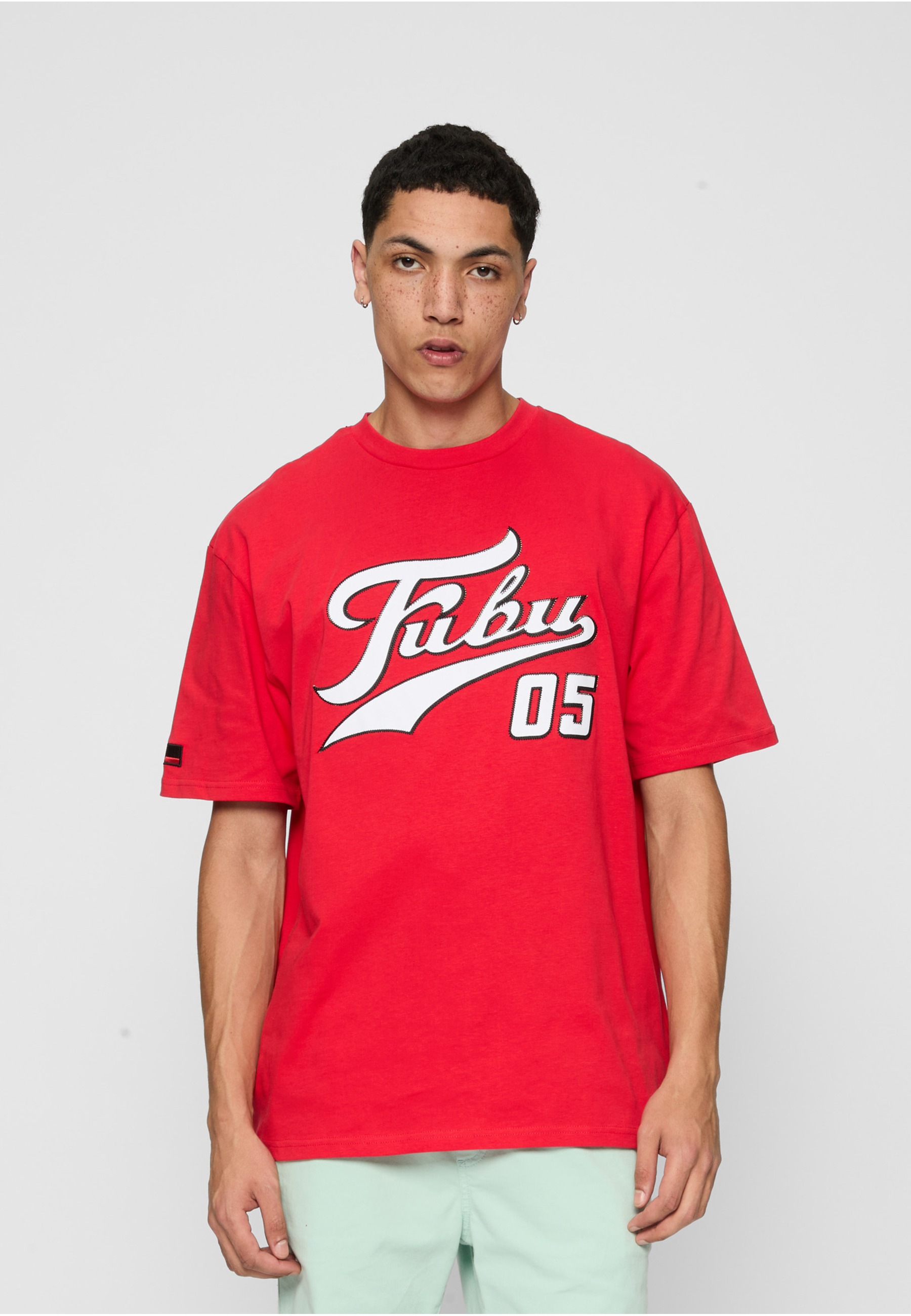 Fubu T-Shirt »Fubu FBMQ12111RED Fubu Varsity T-Shirt« 1 Stk.