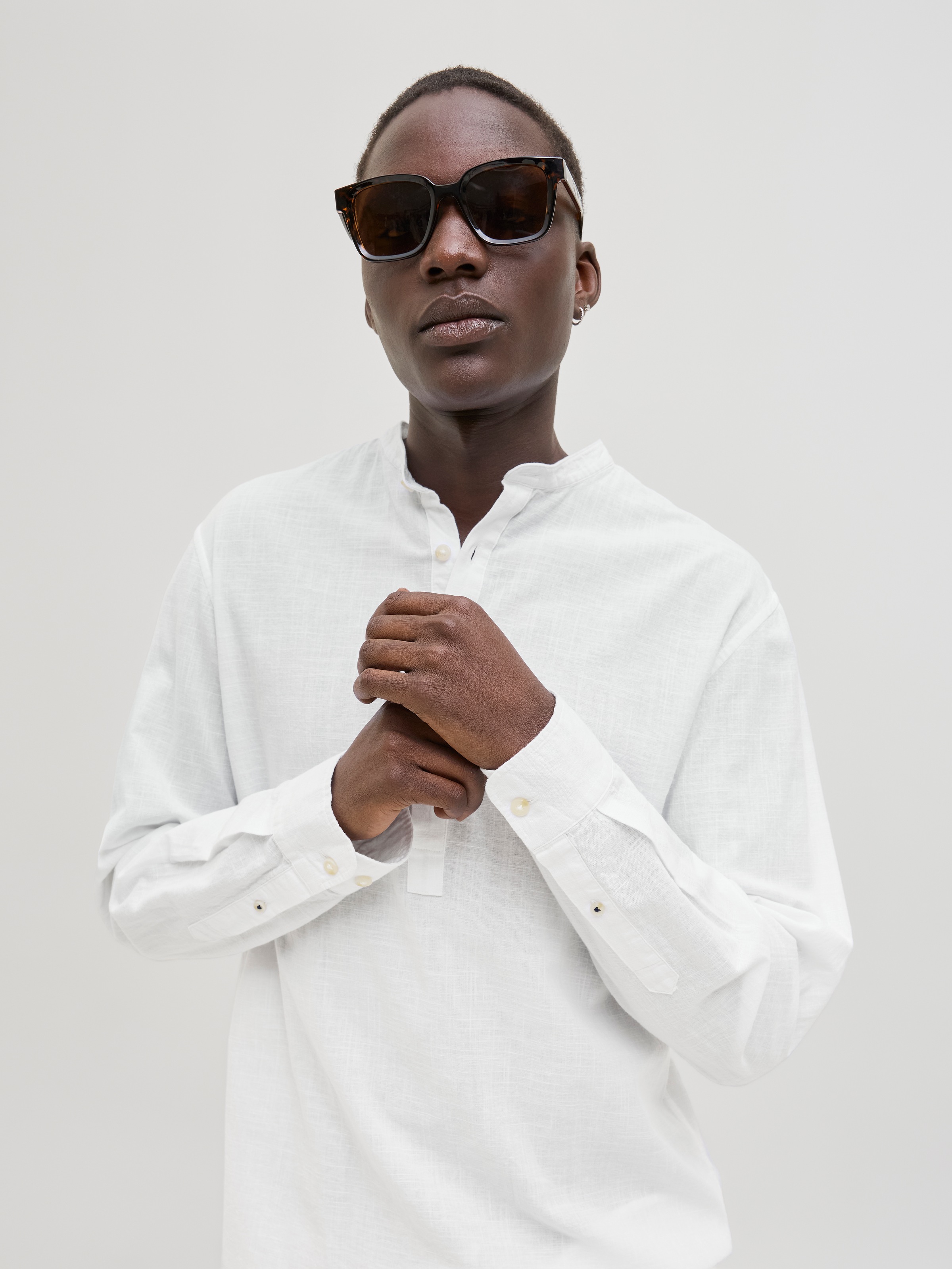 Jack & Jones Langarmhemd »JJESUMMER HALF PLACKET SHIRT LS SN«, mit Bandkragen