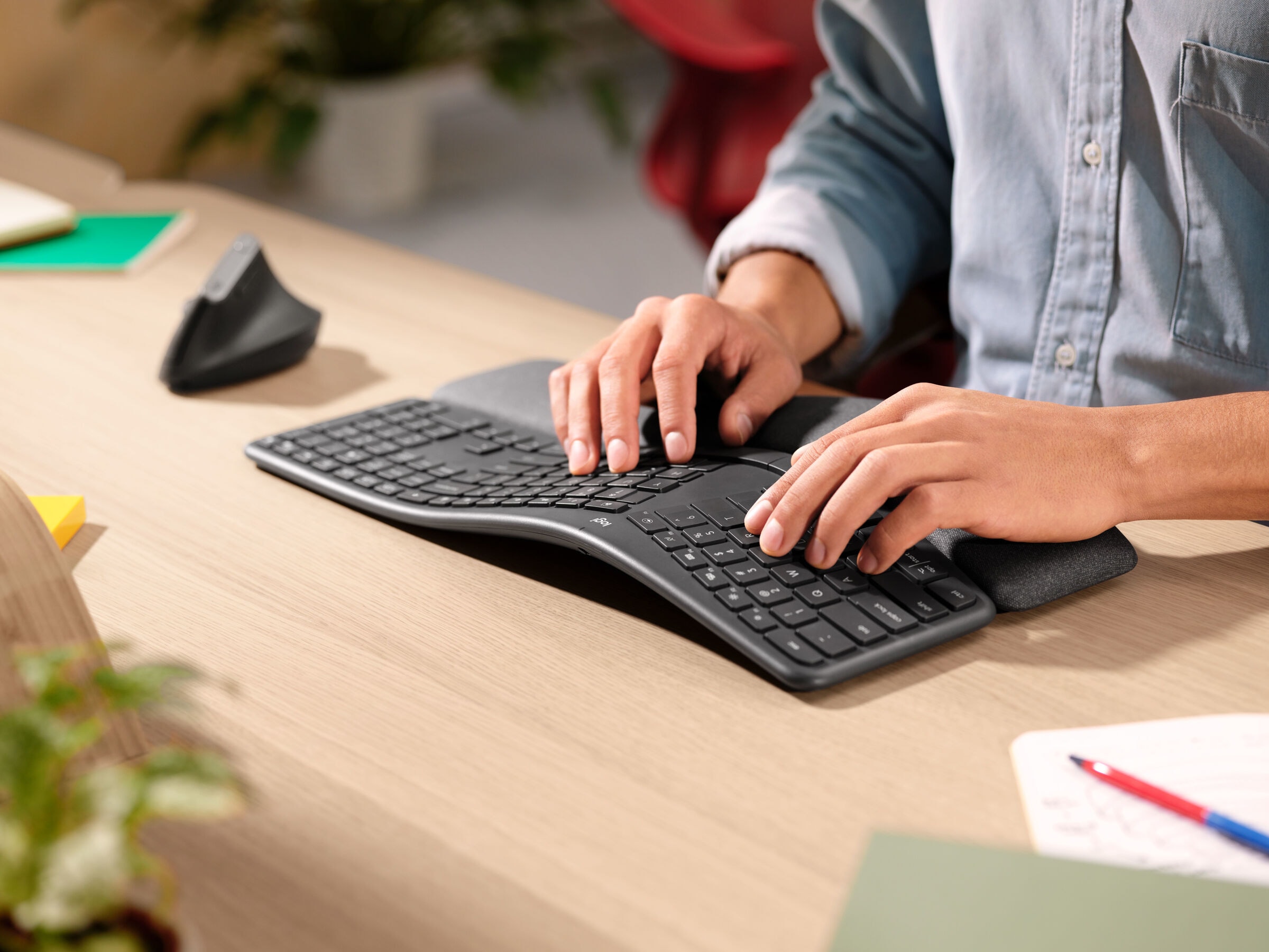 Logitech Tastatur »ERGO K860 for Business« (ausklappbare Füße)