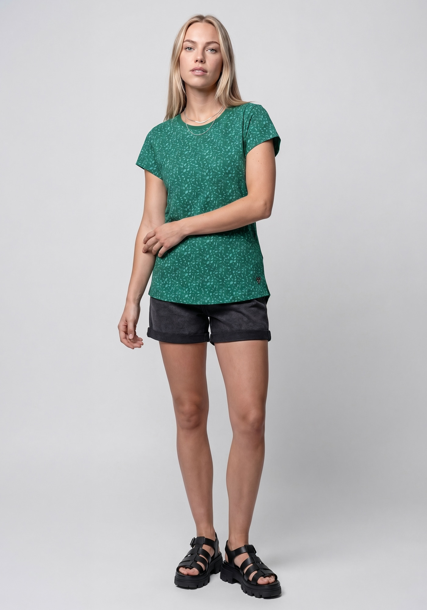 Alife & Kickin Rundhalsshirt »FelinaAK B« modisches Basic-Shirt mit Rundhals-Ausschnitt, rundem Saum und allover