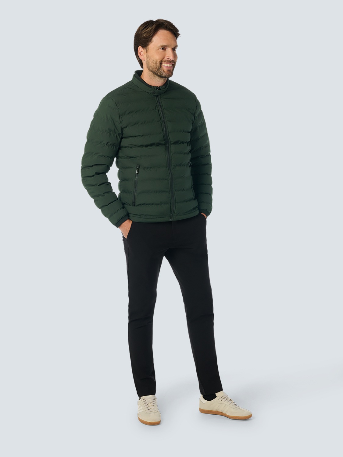 NO EXCESS Leichtdaunenjacke »No Excess Leichte Steppjacke mit sportlichem Look«
