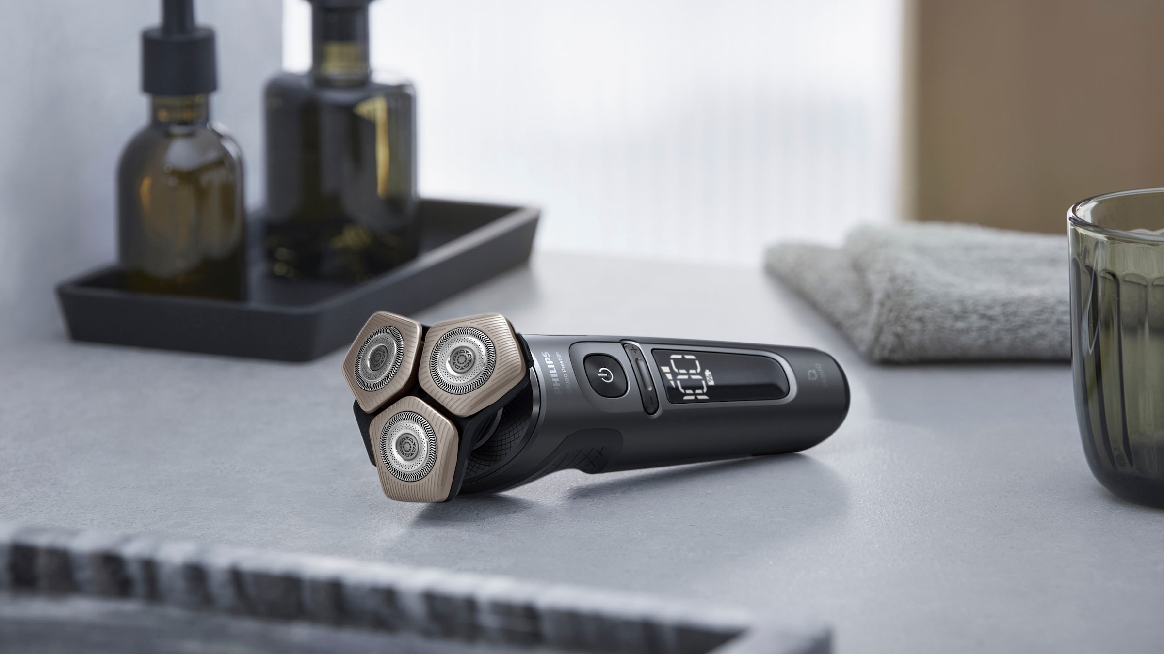 Philips Elektrorasierer »Series 9000 Prestige SP9872/15«, 2 St. Aufsätze, Etui, mit SkinIQ Technologie