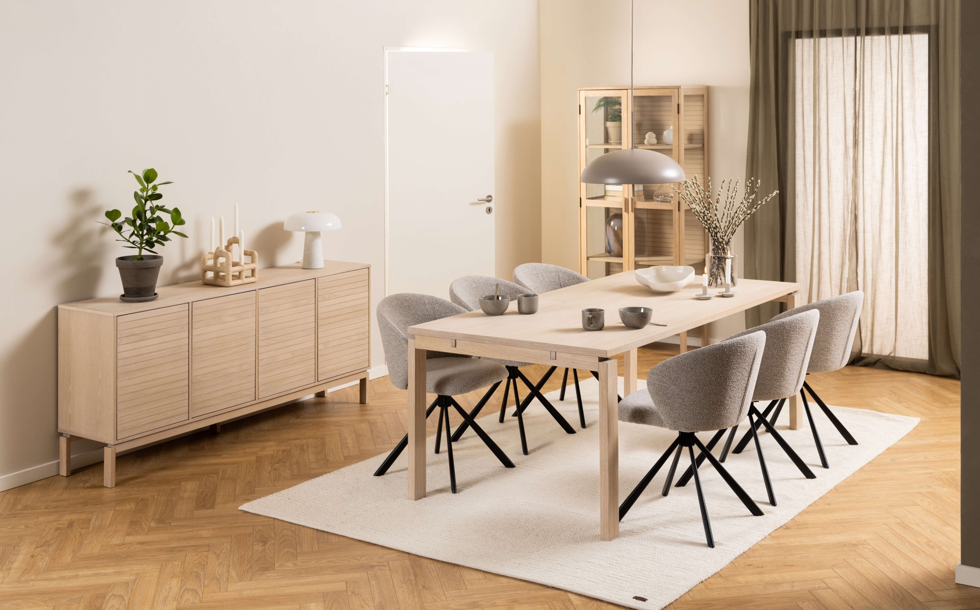 ACTONA GROUP Sideboard »Linley Anrichte, Lamellenfront,«, gerillte Front, Eiche furniert, 4 Türen, 4 E-böden, B: 180 cm