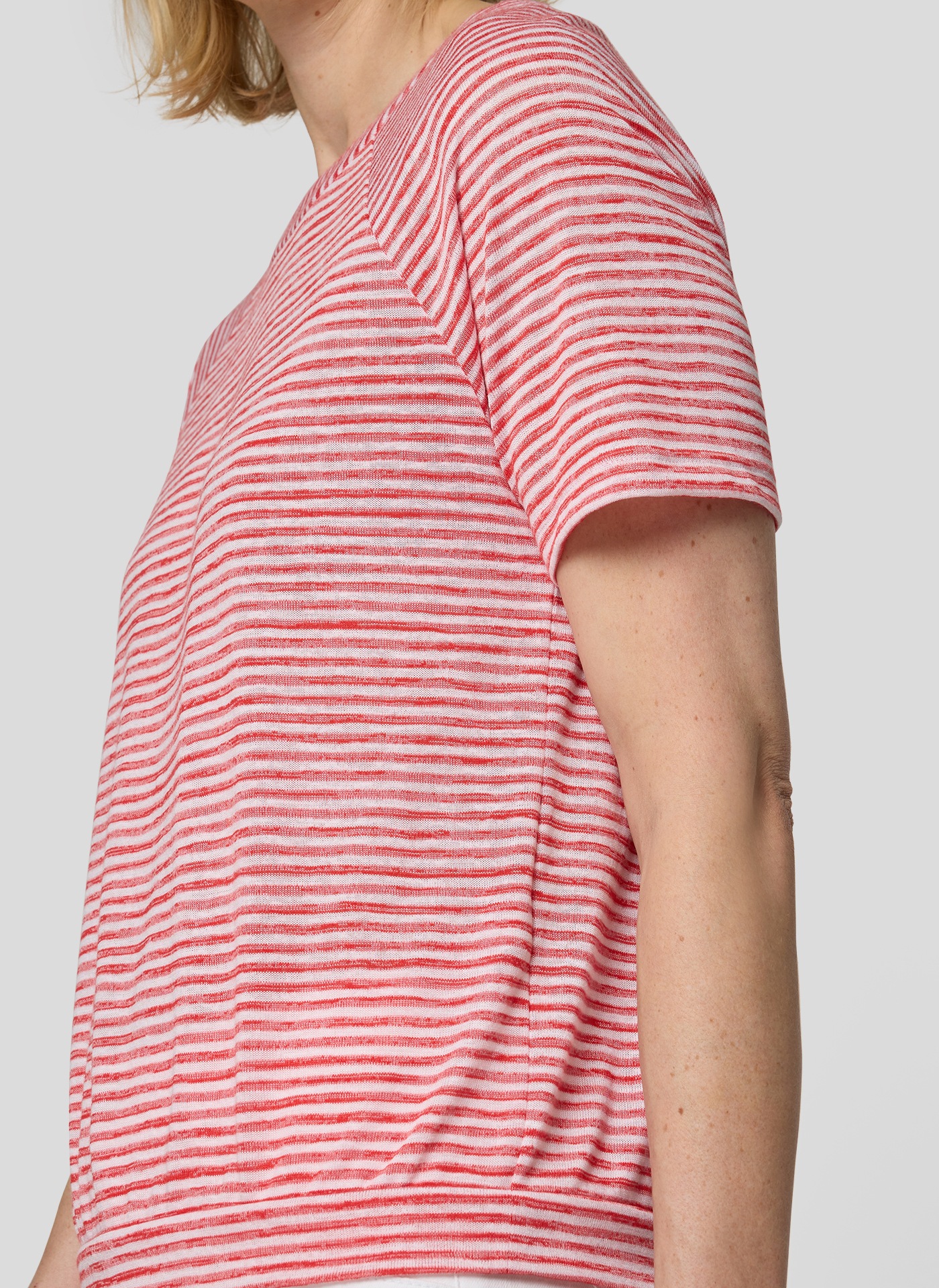 Rabe Kurzarmshirt im Streifen-Look und mit Rundhals