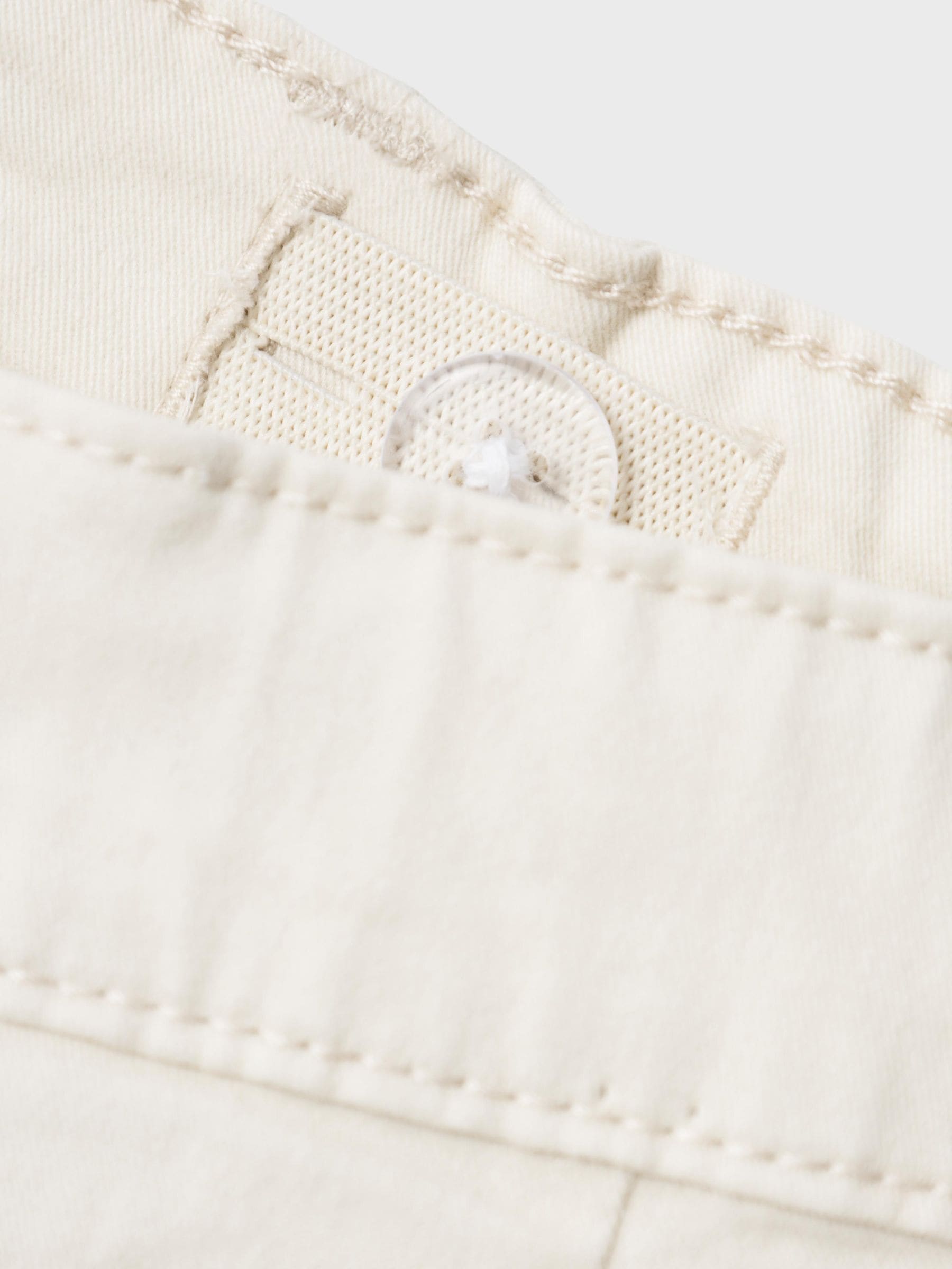 Name It Cargohose »NKFROSE für Mädchen mit Cargotaschen und Stretch«  unifarben, modisch, regular fit, Baumwollmischung, Web