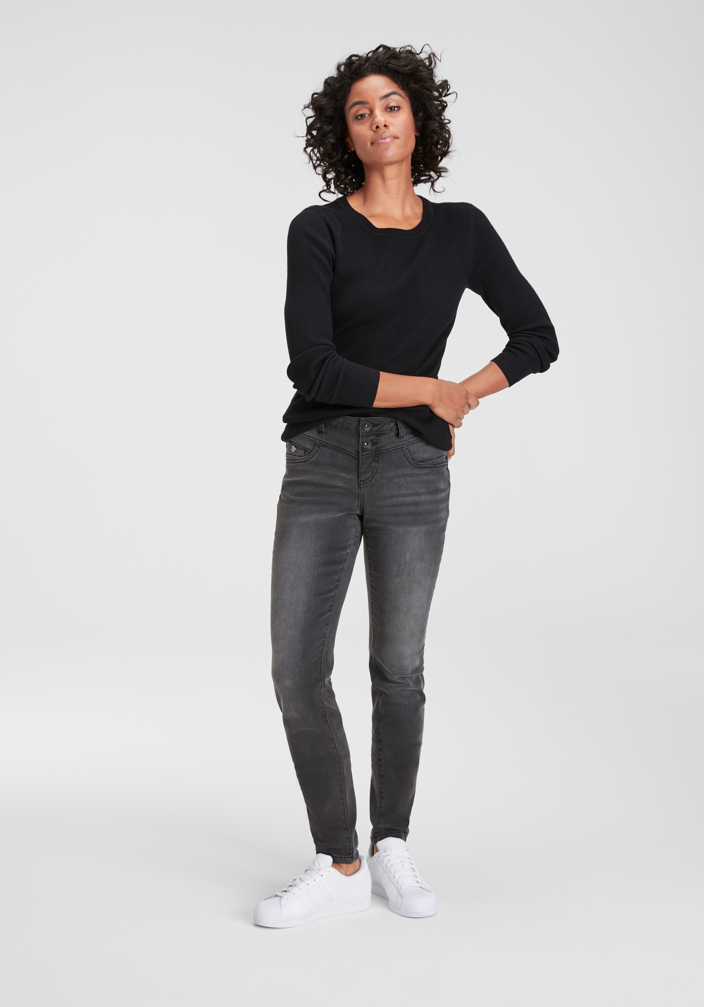 H.I.S 5-Pocket-Jeans »djunaHS«, ökologische, wassersparende Produktion durch Ozon Wash
