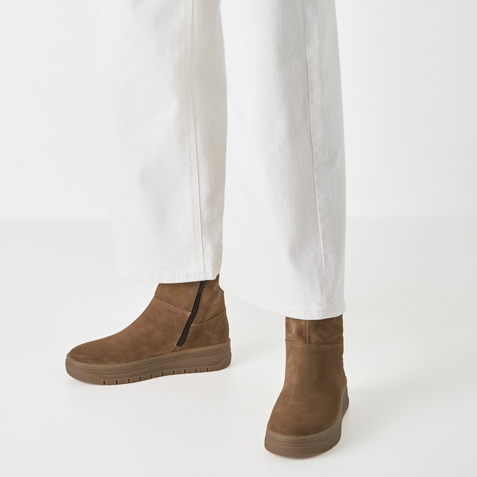 Tamaris Winterboots, Plateau, Winterstiefelette mit zweckmäßigem Reißverschluss
