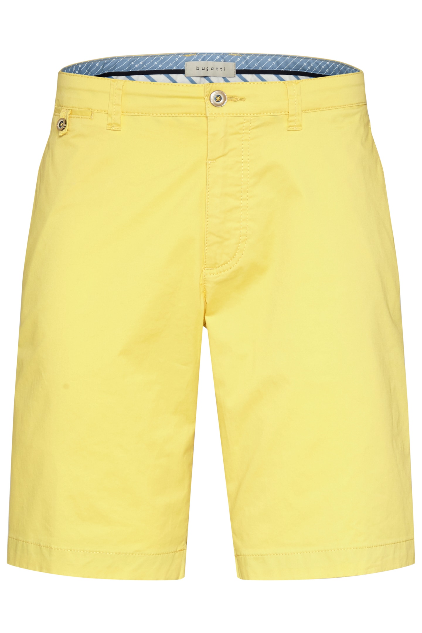 3. Bild von bugatti Shorts, in einem cleanen Look