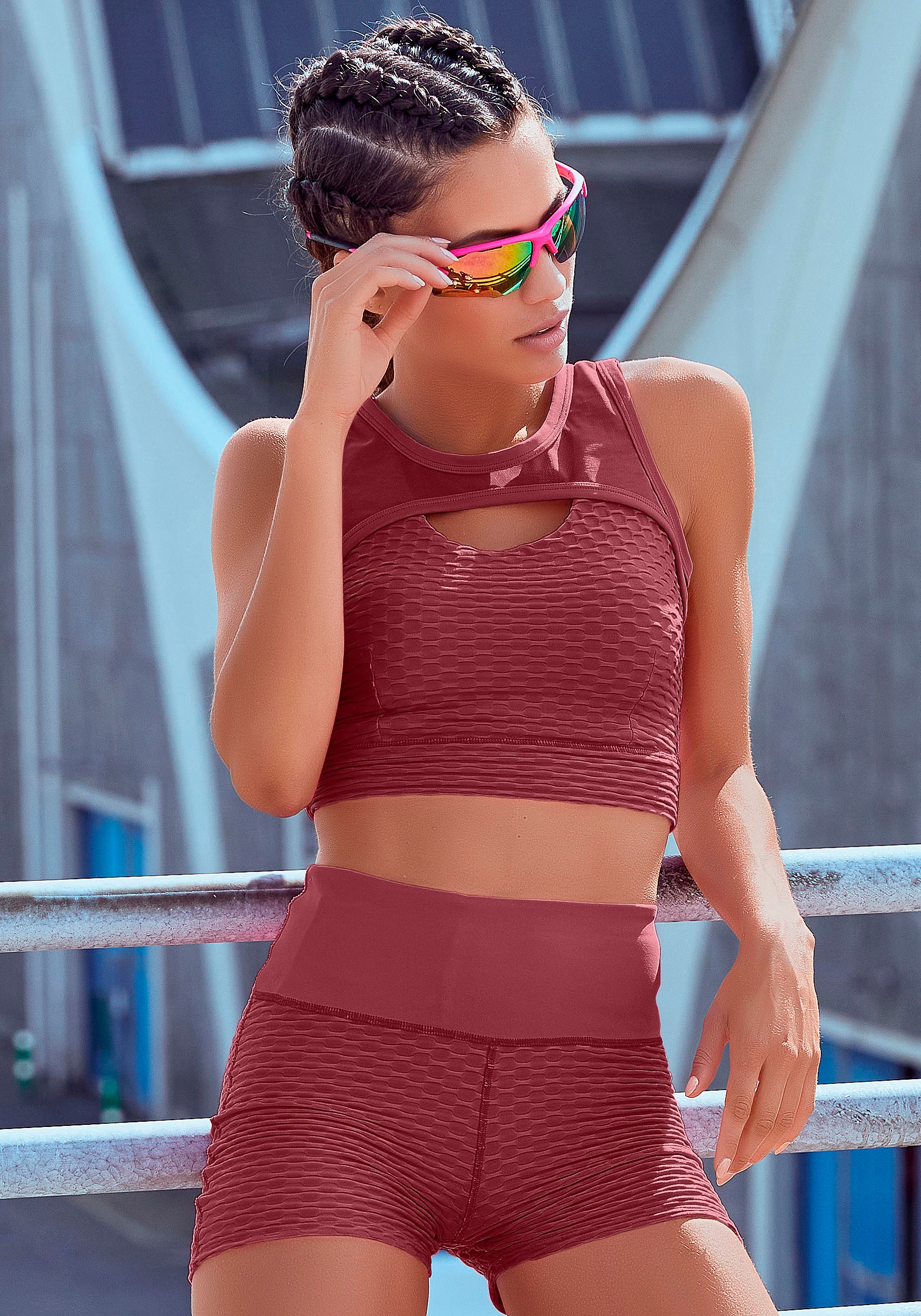 Vivance active Shorts  mit breitem Bund und Wabenoptik