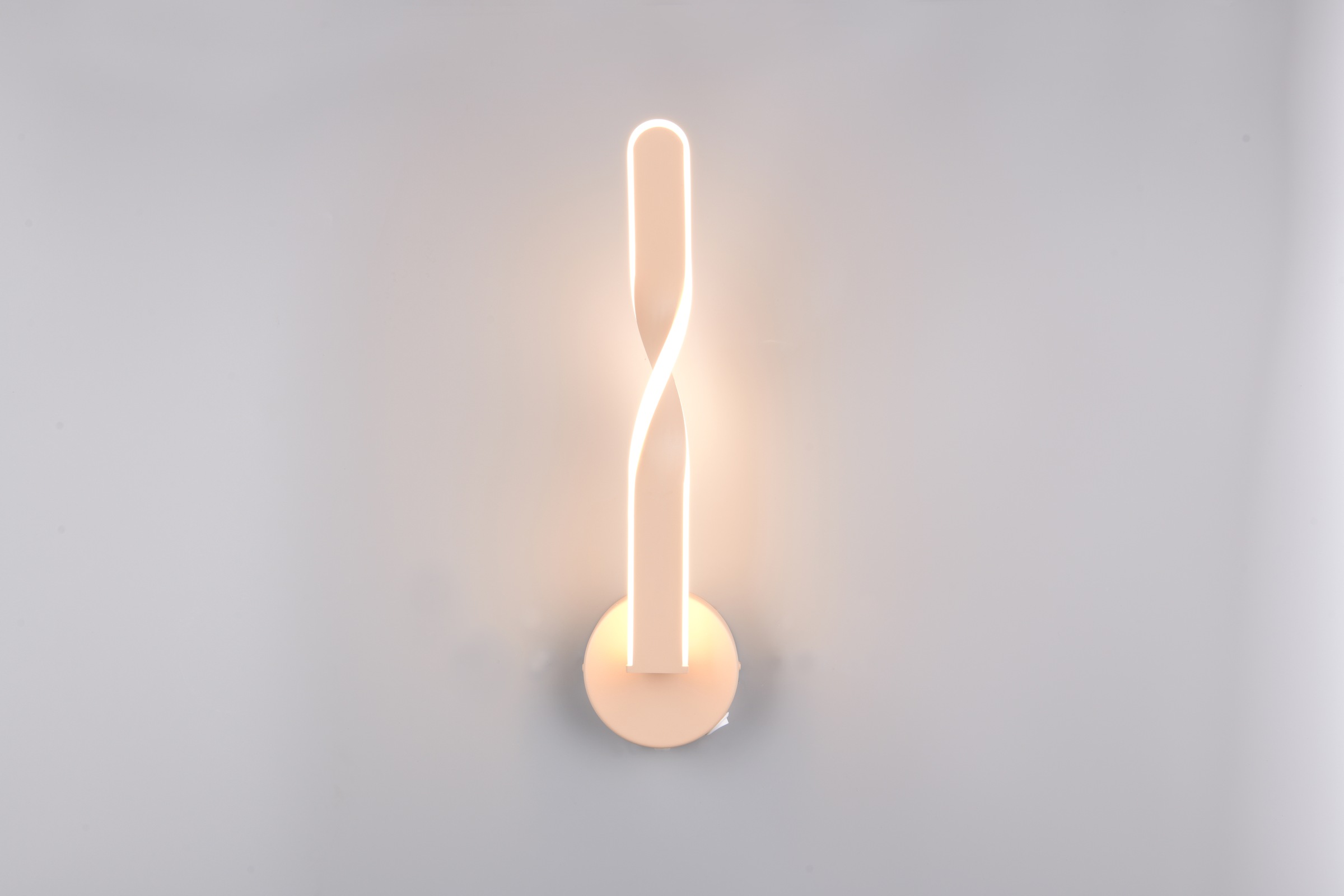 REALITY Leuchten LED Wandleuchte »GINKO, LED Wandlampe mit Schalter, 11W 1250 Lumen 3000K warmweiß«, 1 flammig, Leuchtmittel LED-Board | LED fest integriert, On/Off Kippschalter, elegant geschwungene LED Elemente Höhe 45,5cm