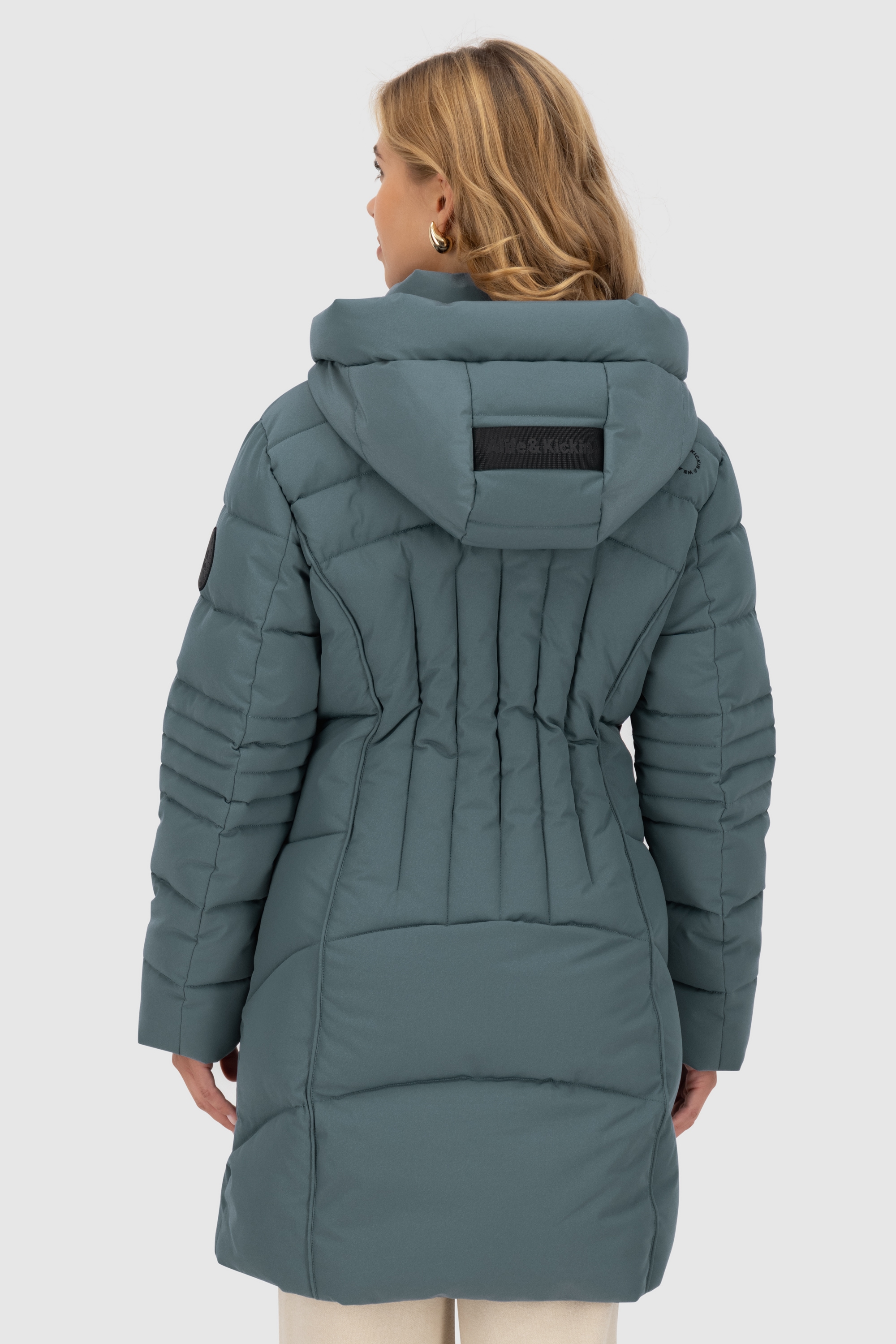 Alife & Kickin Winterjacke »Damen PriscillaAK A«, mit Kapuze, Gefütterter kurzer Mantel mit figurbetonter Passform und 2-Wege-Zip