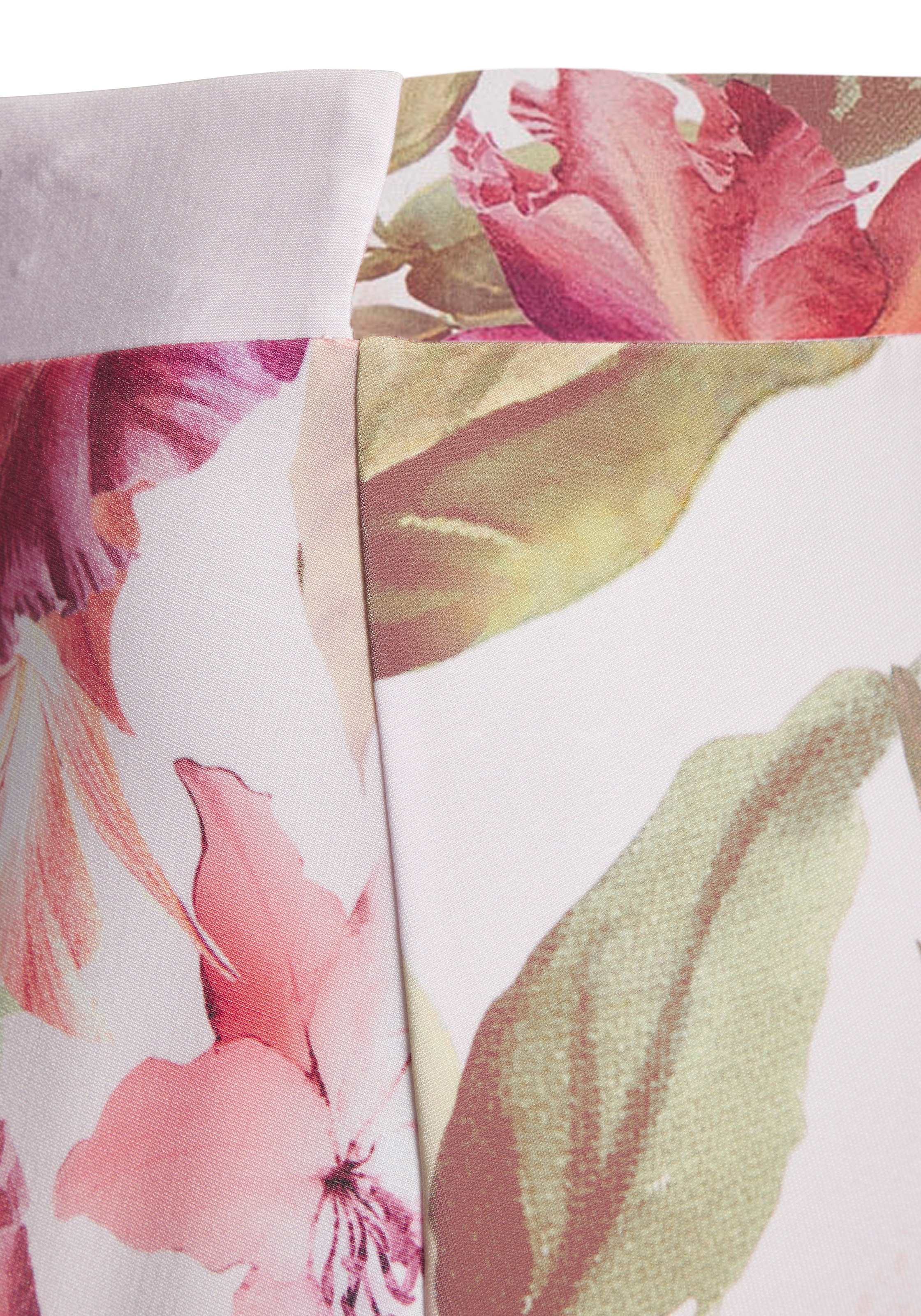 LASCANA Maxirock »mit Blumendruck aus glatter, bügelfreier Ware« langer Jerseyrock mit Blumenmuster, eleganter Sommerrock, A-Linie