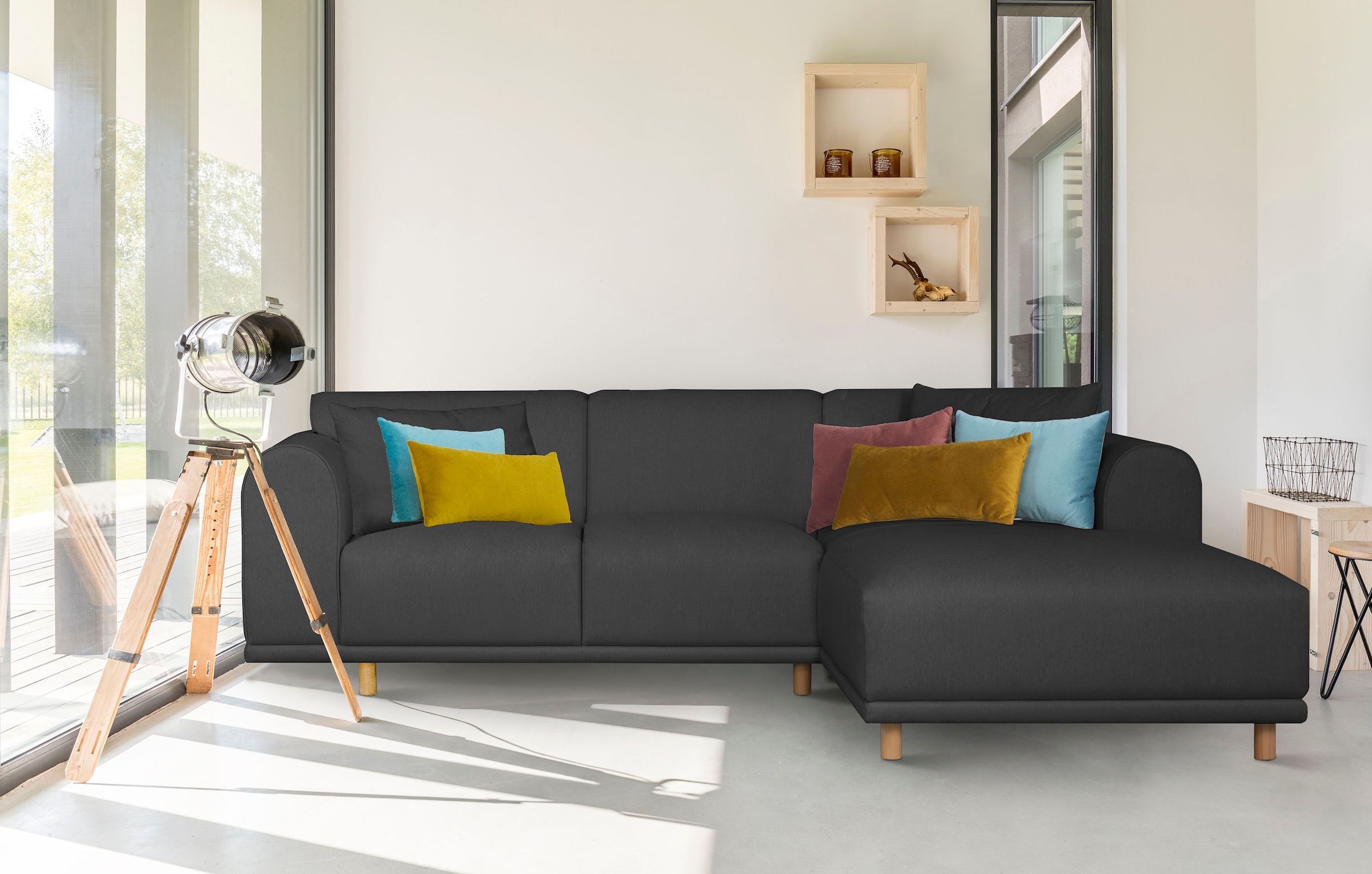 andas Ecksofa "Maroon L-Form", in skandinavischem Design, mit losen Kissen günstig online kaufen