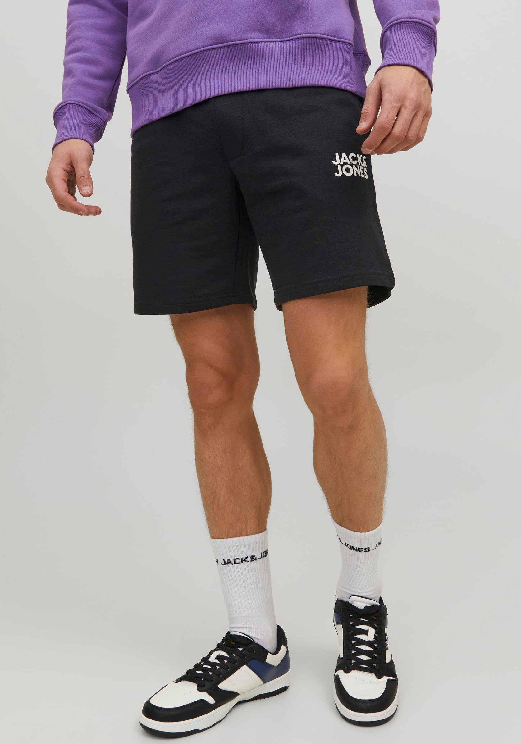 Bild von Jack & Jones Sweatshorts »JPSTNEWSOFT SWEAT SHORTS BEX SN«