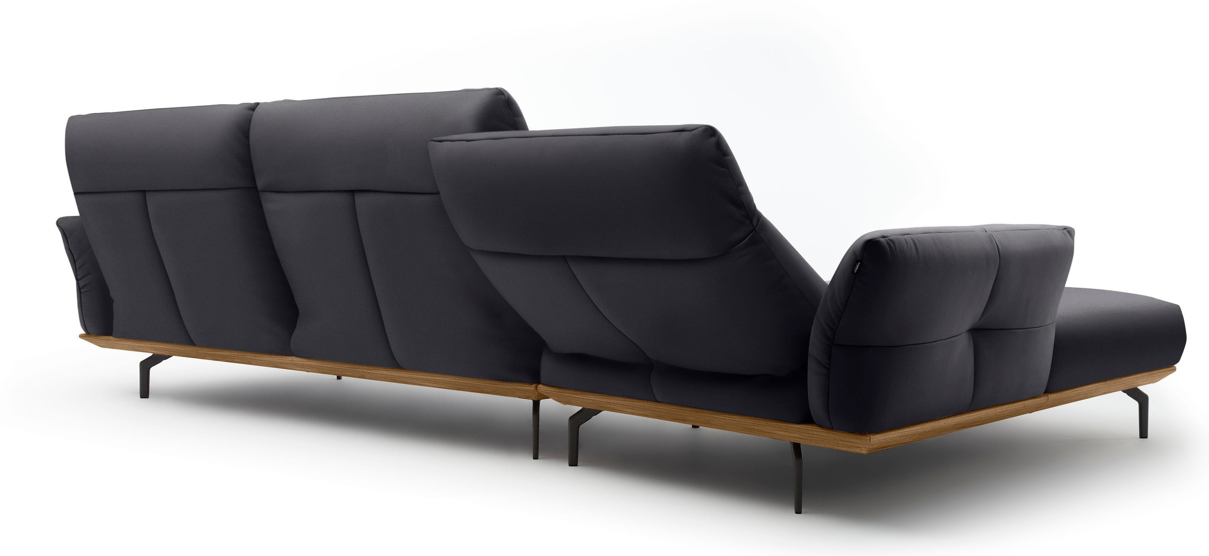 Creation BY ROLF BENZ Ecksofa »CR.460«, Sockel in Nussbaum, Winkelfüße in Umbragrau, Breite 338 cm