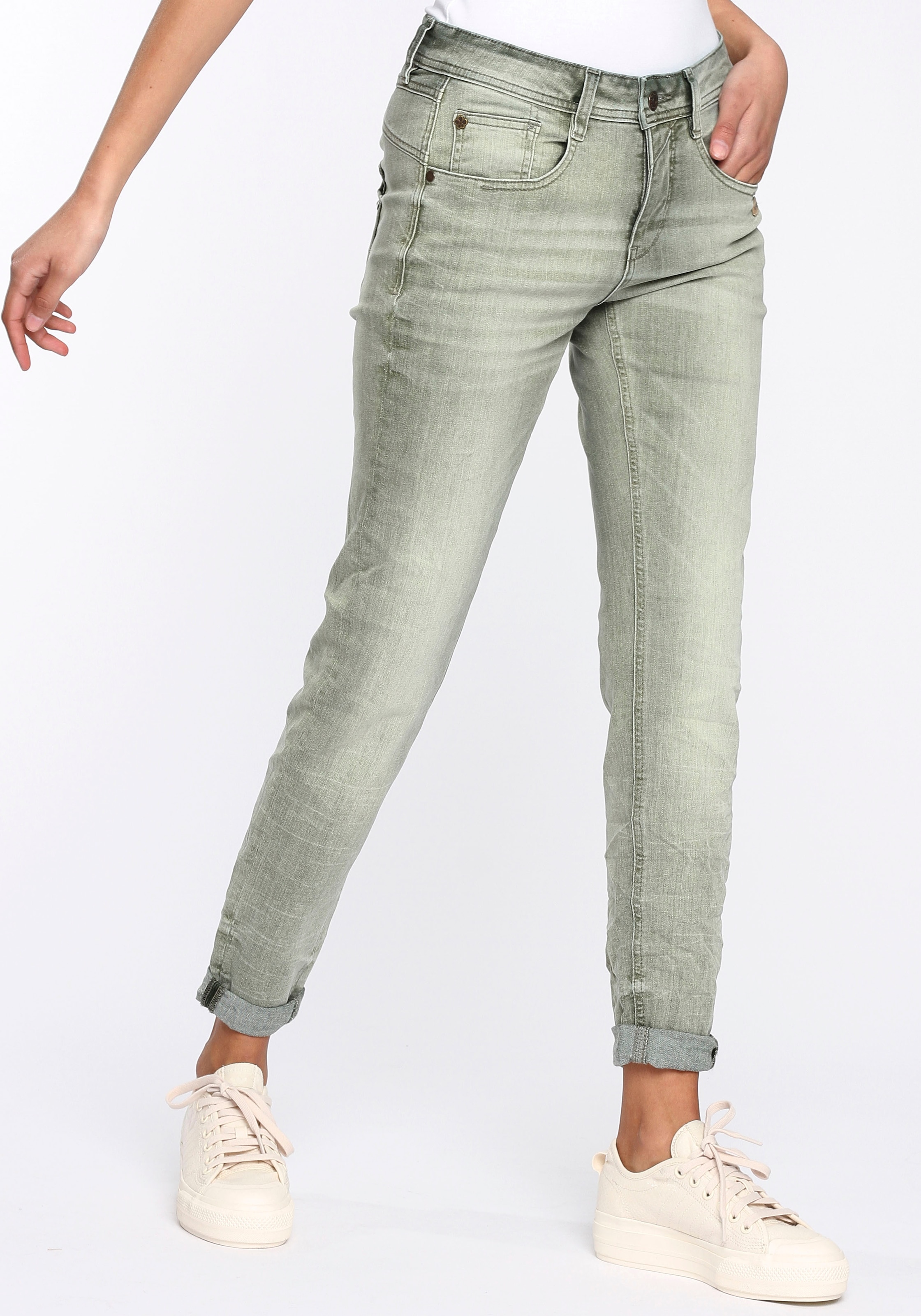 »94AMELIE«, bei Sitz Relax-fit-Jeans online Elasthan-Anteil durch GANG perfekter