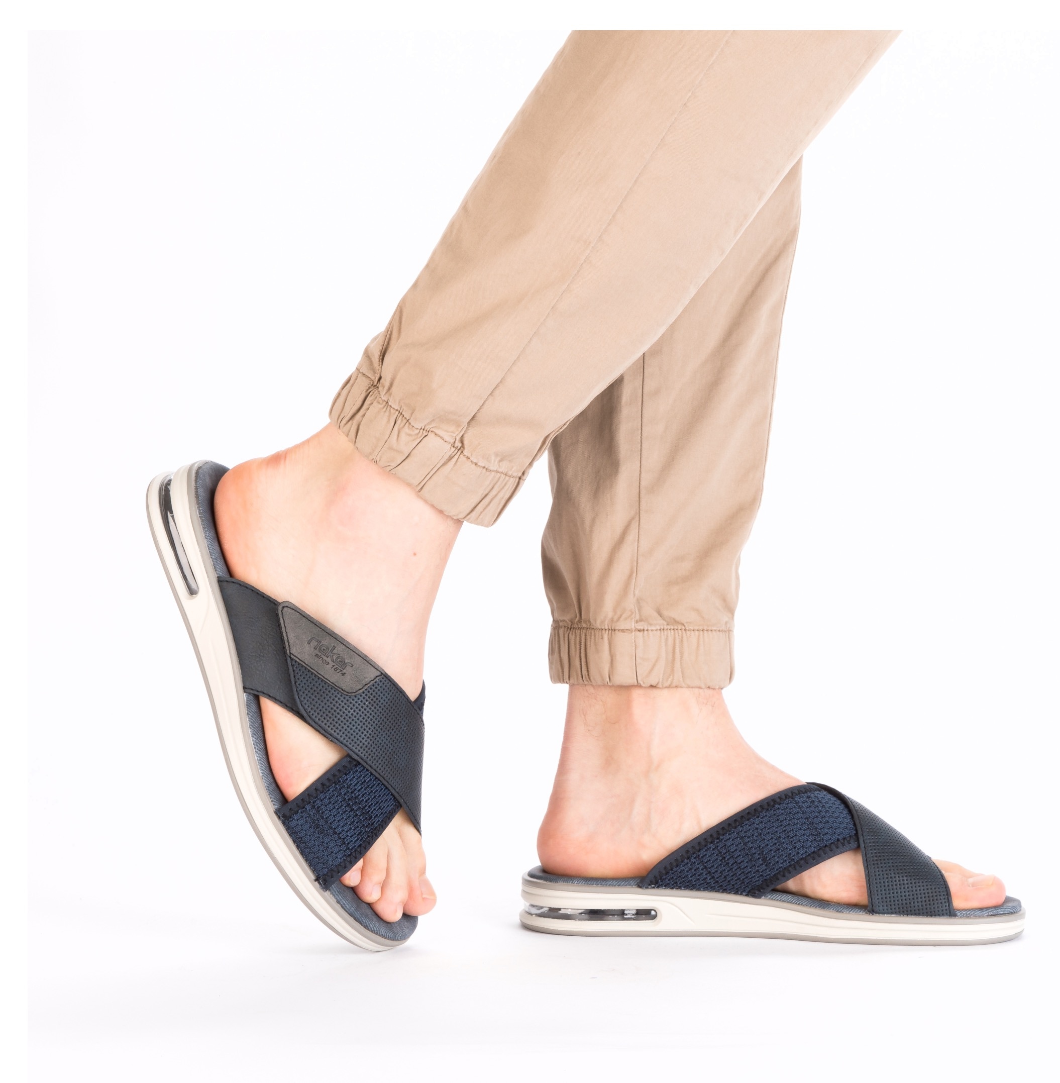 Rieker Pantolette, Sommerschuh, Strandschuh, Schlappen, Hausschuh mit Klettverschluss