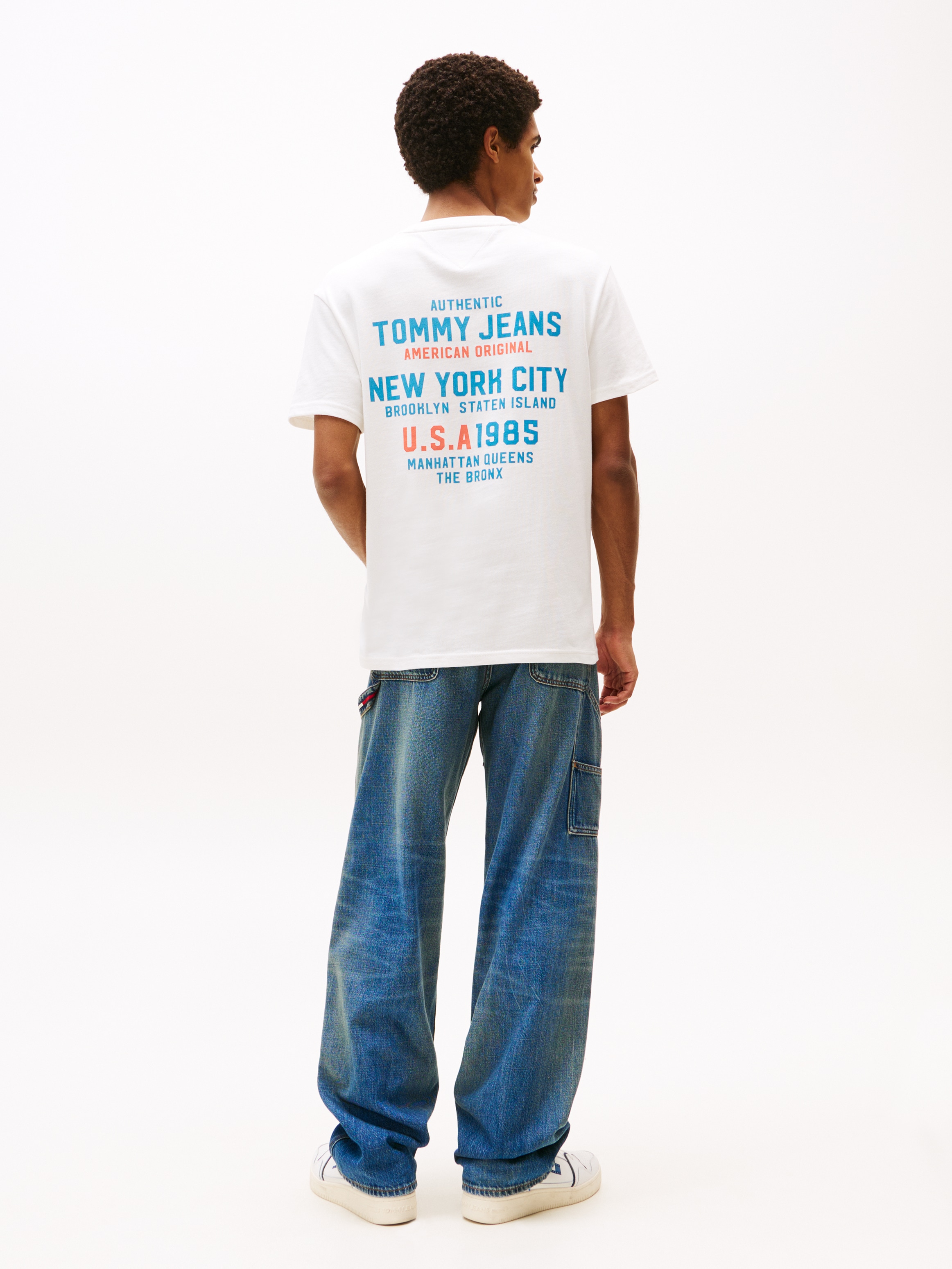 Tommy Jeans T-Shirt »TJM REG USA SCRIPT SS TEE« mit modischem Print