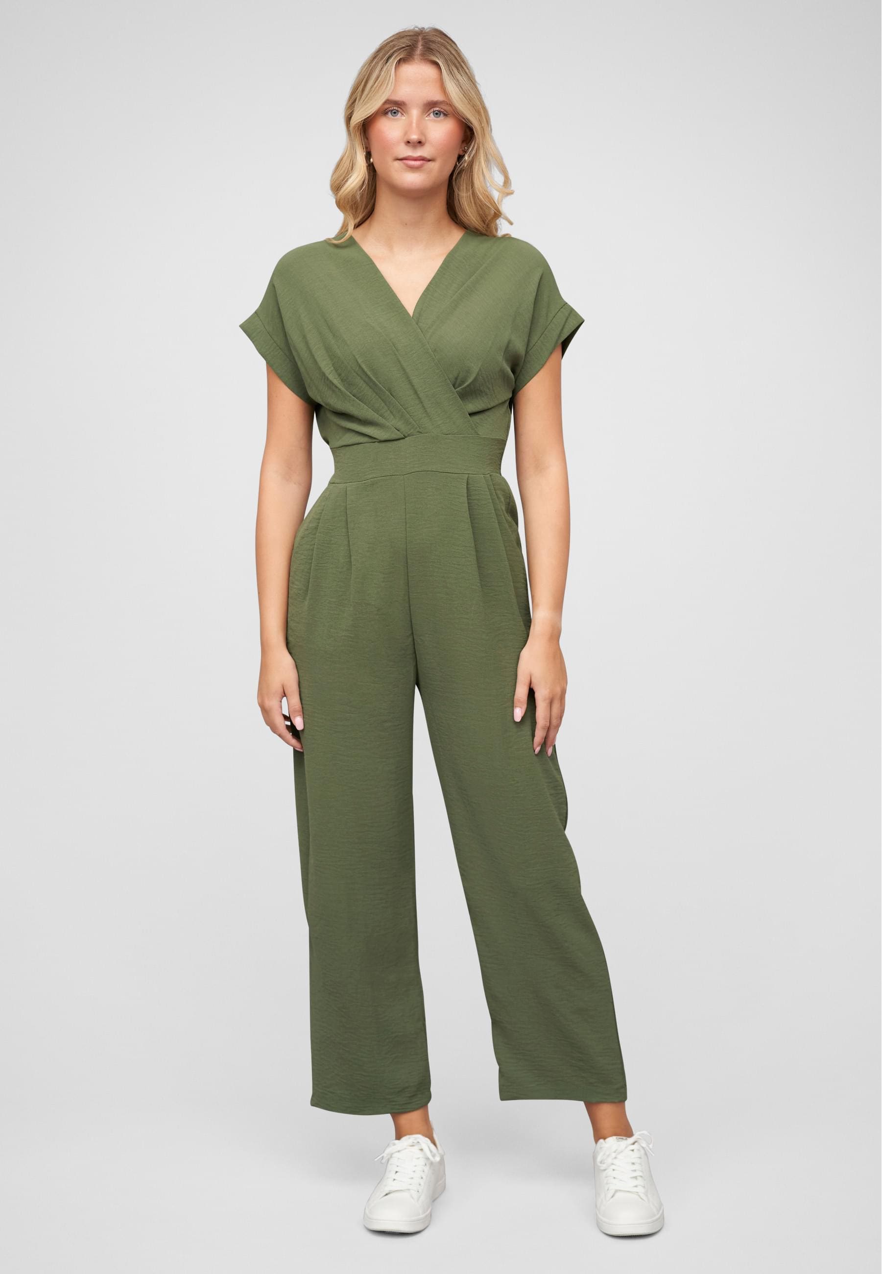 CLOUD 5IVE Jumpsuit »CLOUD 5IVE Jumpsuit in Wickeloptik mit 2-Pockets« 1 Stk.