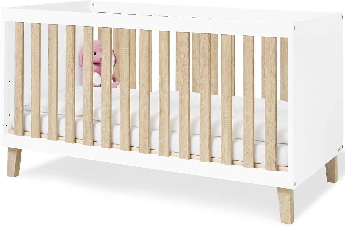 Pinolino® Babyzimmer-Komplettset »Lumi«, (Set, 3 tlg., Kinderbett, Schrank, günstig online kaufen