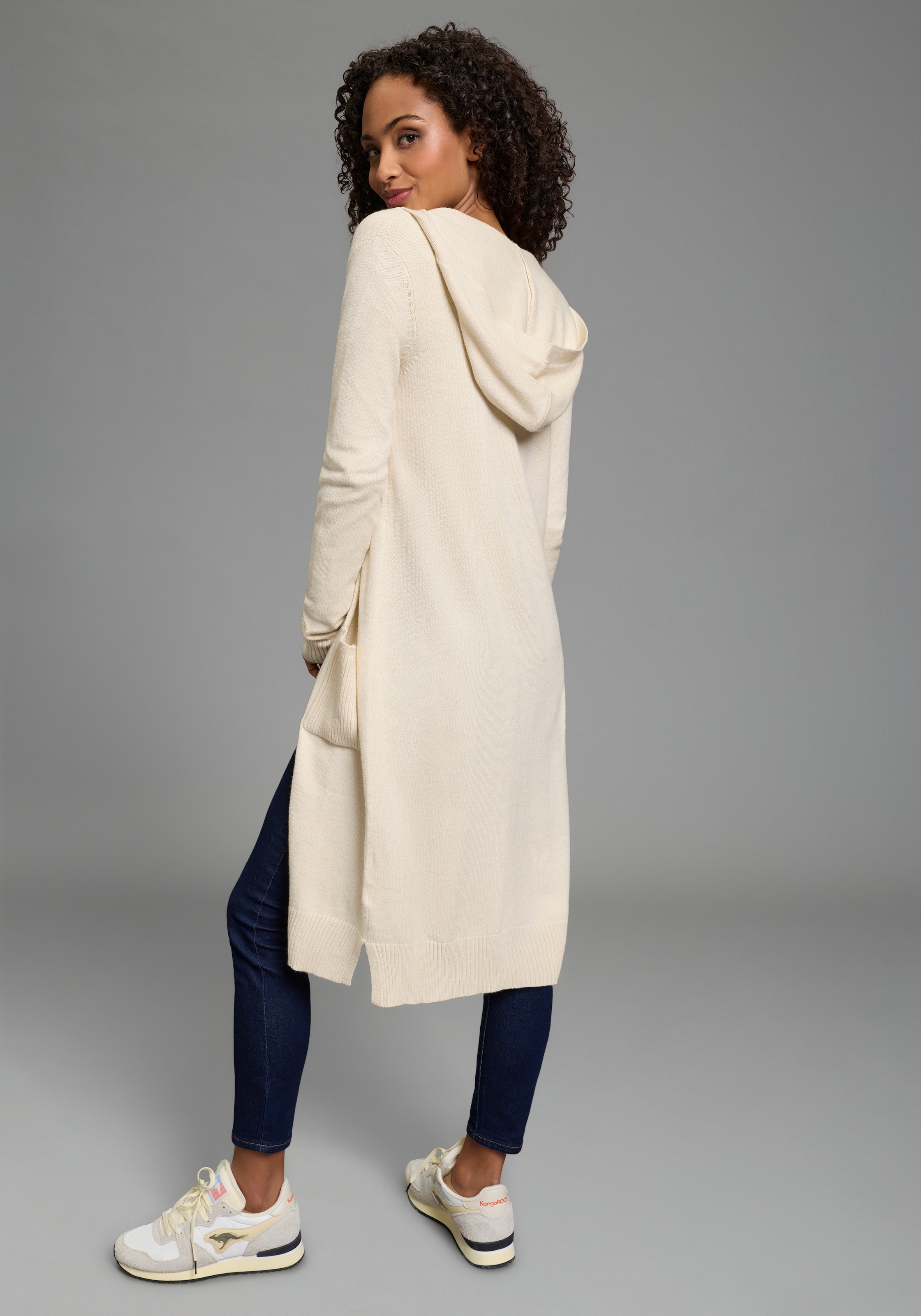 KangaROOS Longstrickjacke in offener Long-Form mit Kapuze