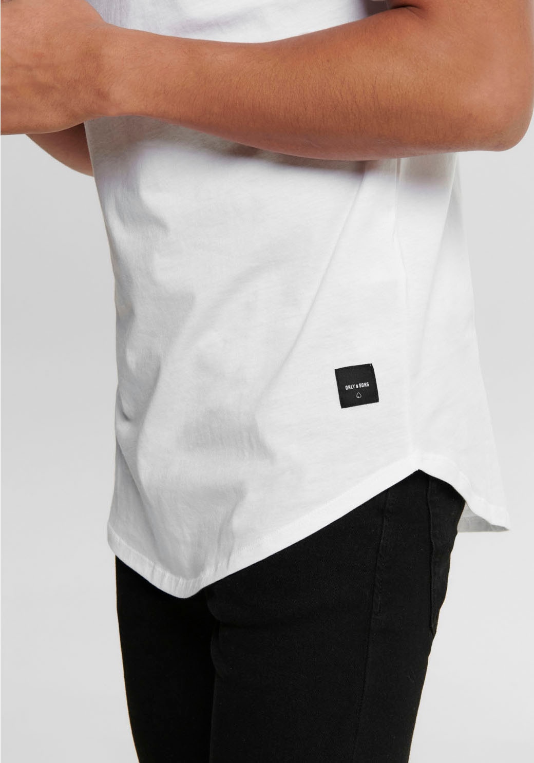 ONLY & SONS Rundhalsshirt »ONSMATT LONGY TEE«