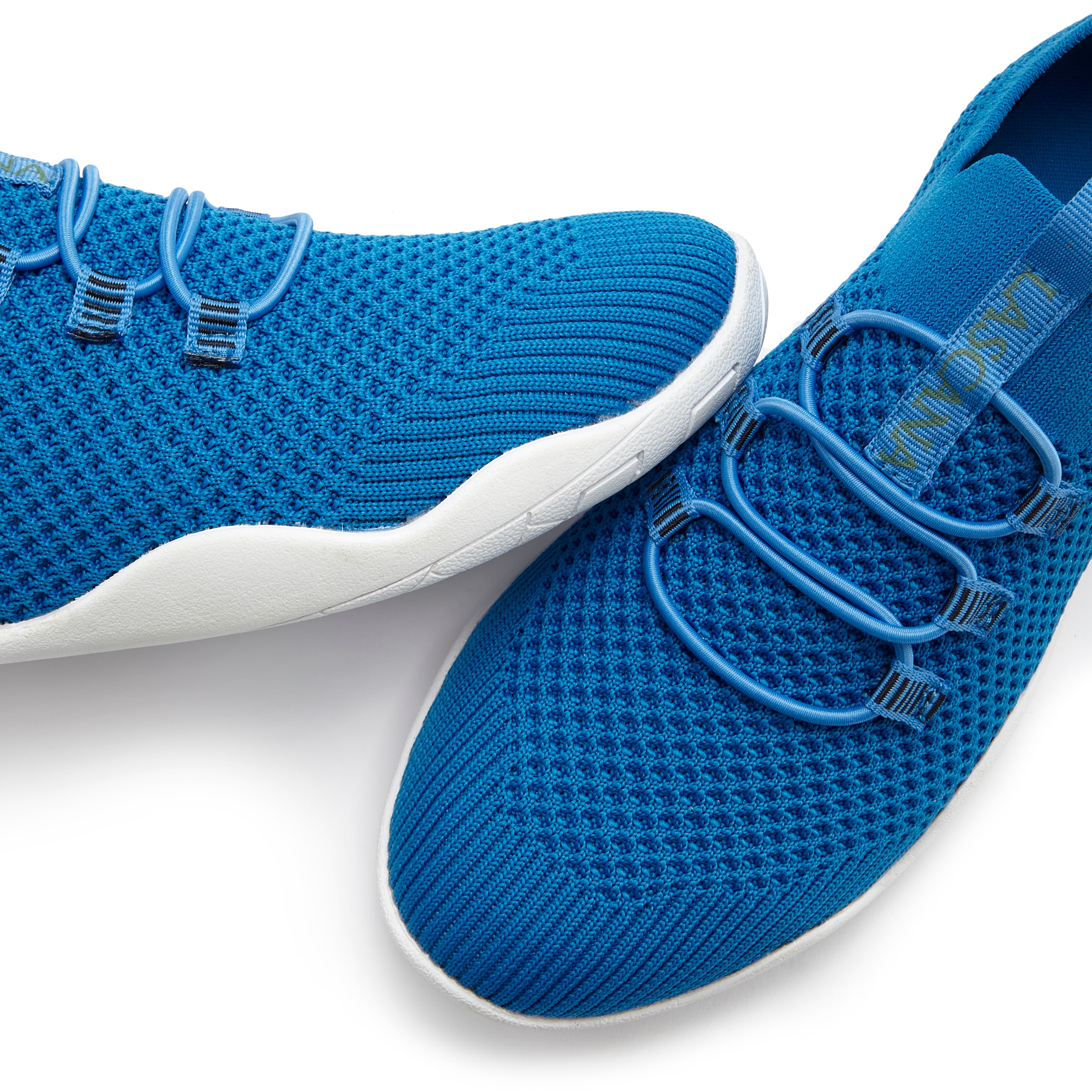 LASCANA Sneaker »Freizeitschuh, Slipper,«, zum Reinschlüpfen mit elastischen Schnürbändern Unisex VEGAN
