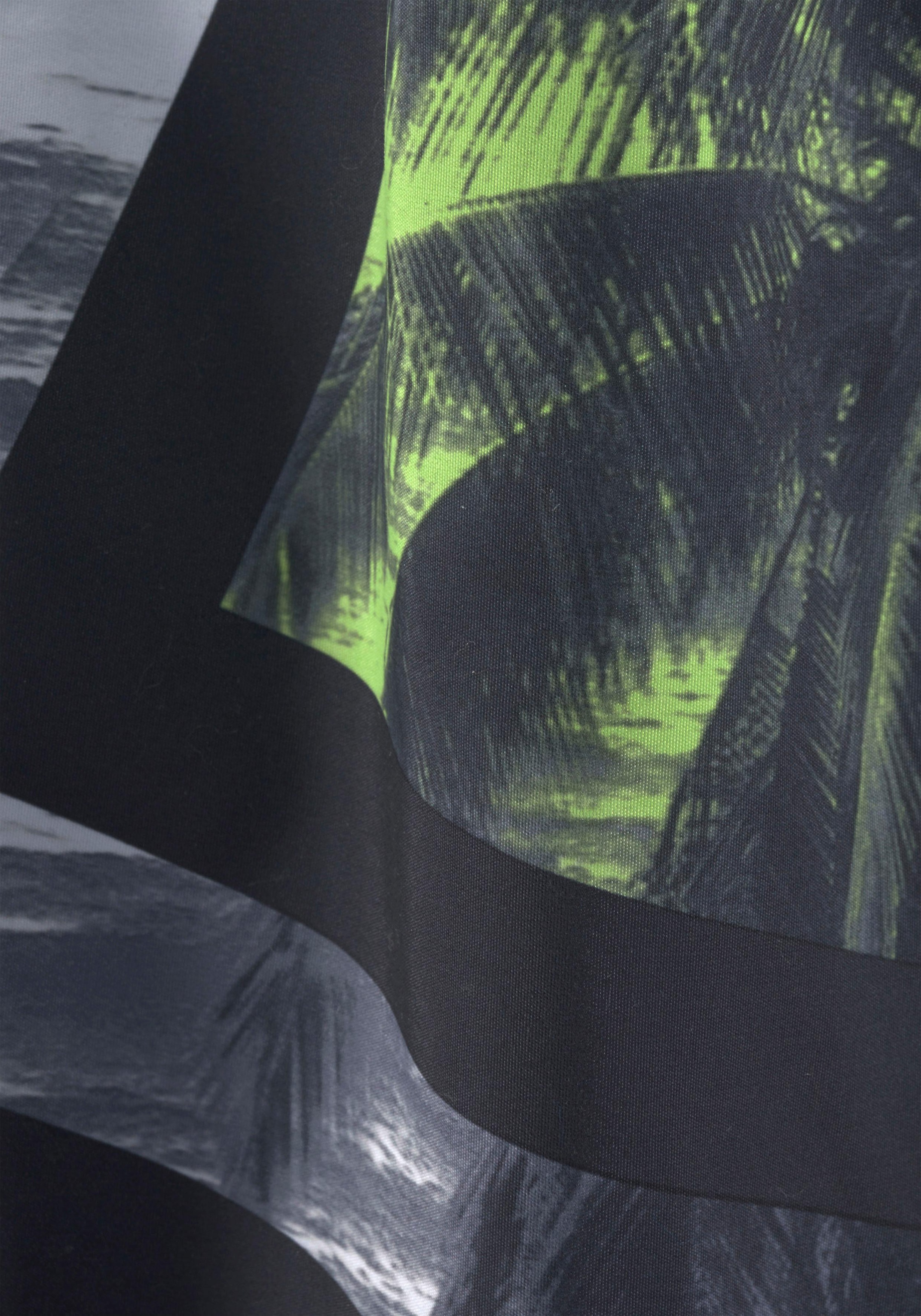 3. Bild von Buffalo Badeshorts, mit Fotoprint und Streifen