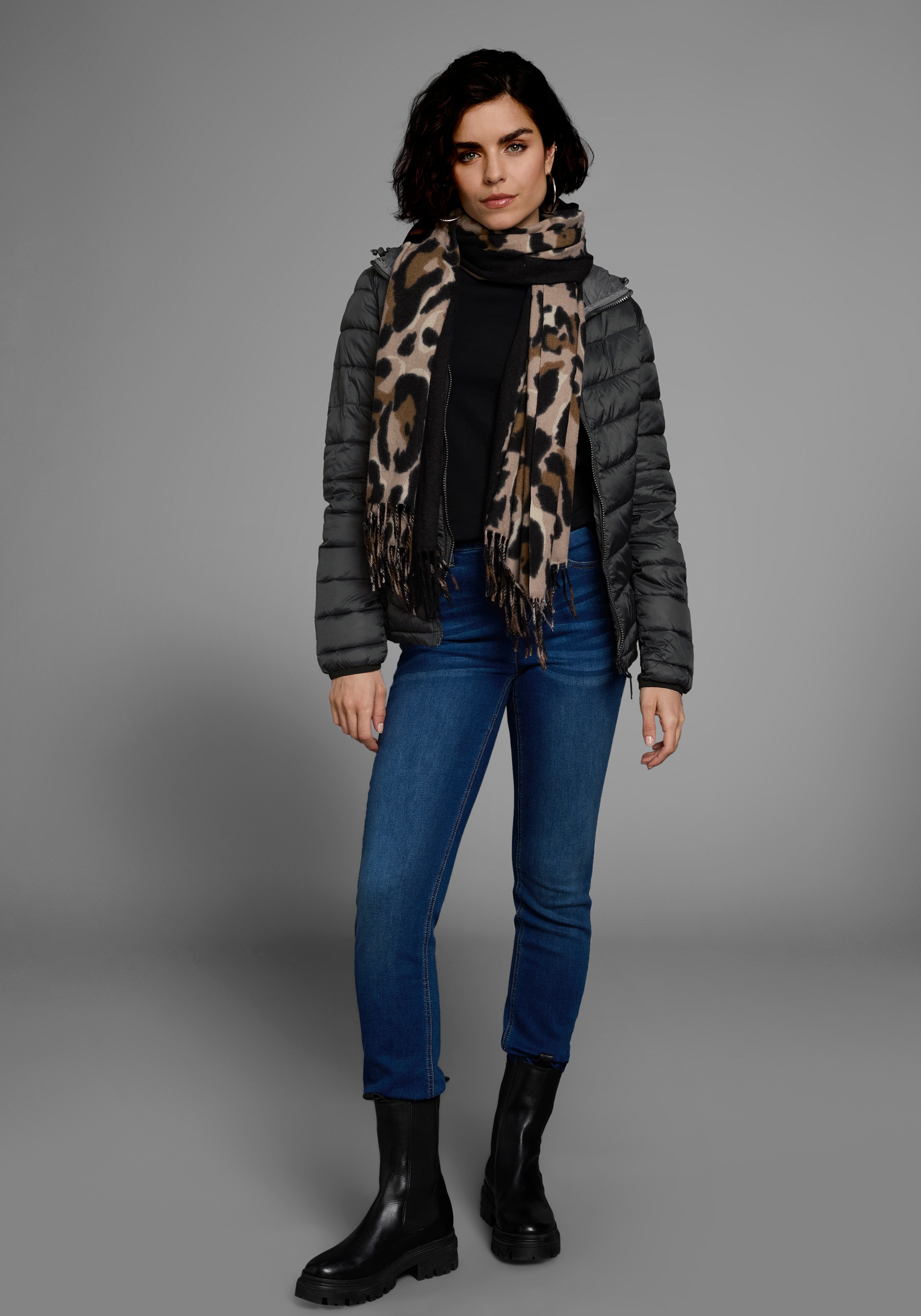 Polarino Steppjacke mit Kapuze Übergangsjacke für kühle Tage,  aus leichtem Webmaterial