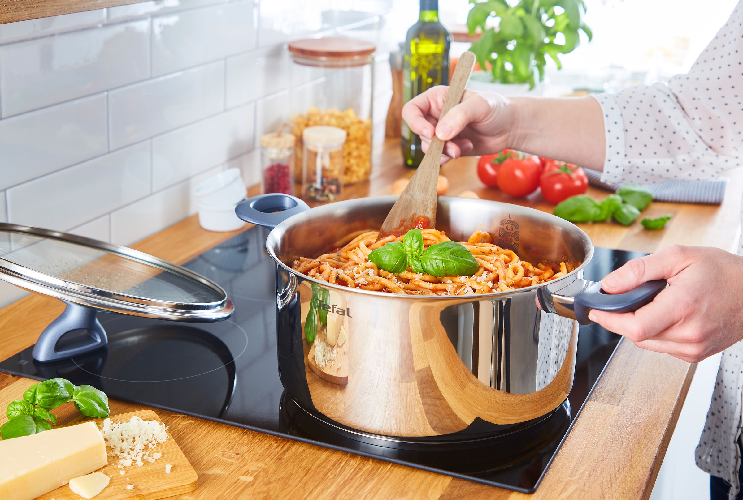 Tefal Kochtopf »Daily Cook«, Edelstahl, Edelstahl-Topf mit stehendem Deckel,Ausgießer,alle Herdarten,Induktion