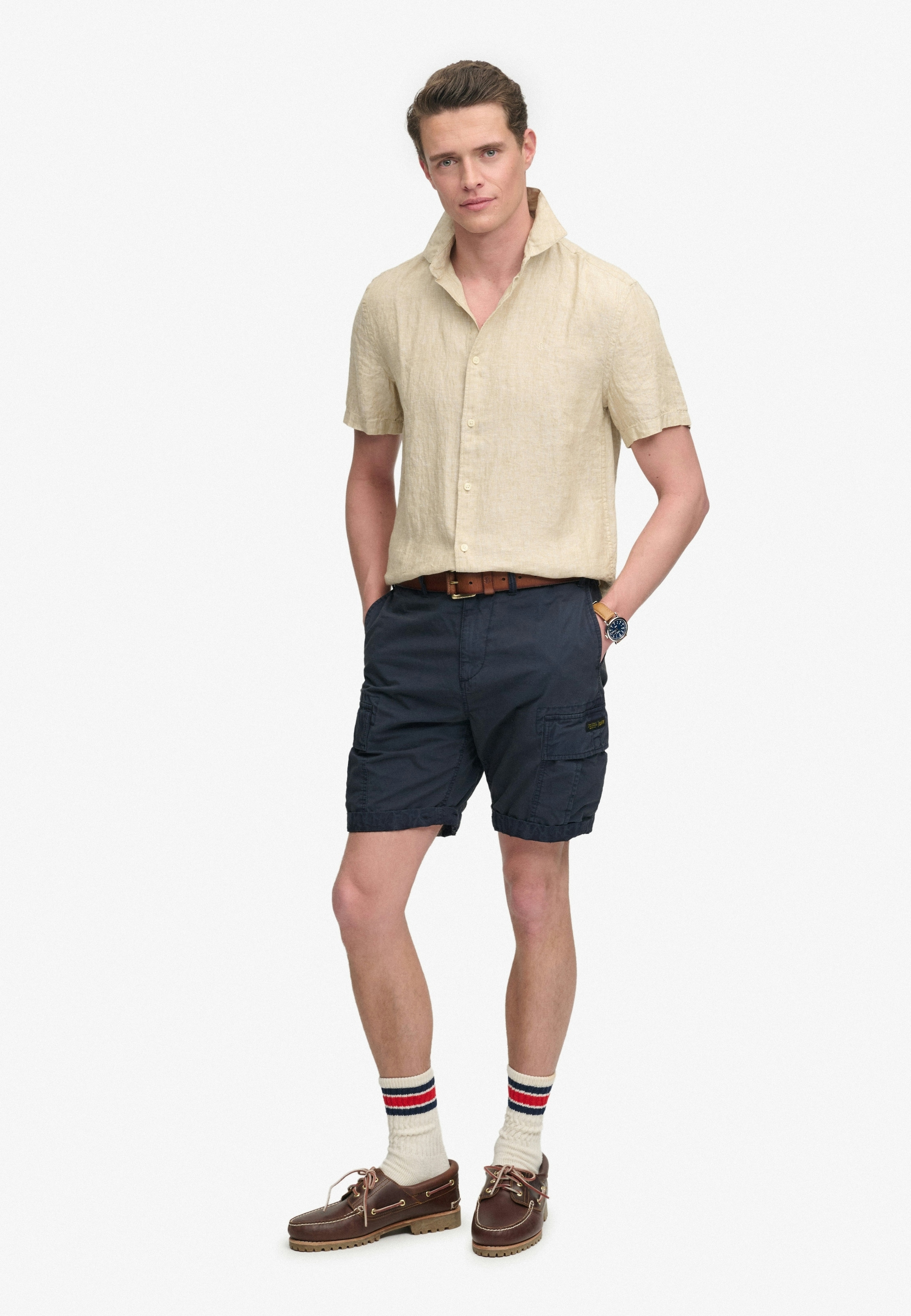 Superdry Cargoshorts »RIPSTOP LIGHT CARGO SHORT«  Relaxed Fit, knielange Schnittform, mit Reißverschluss