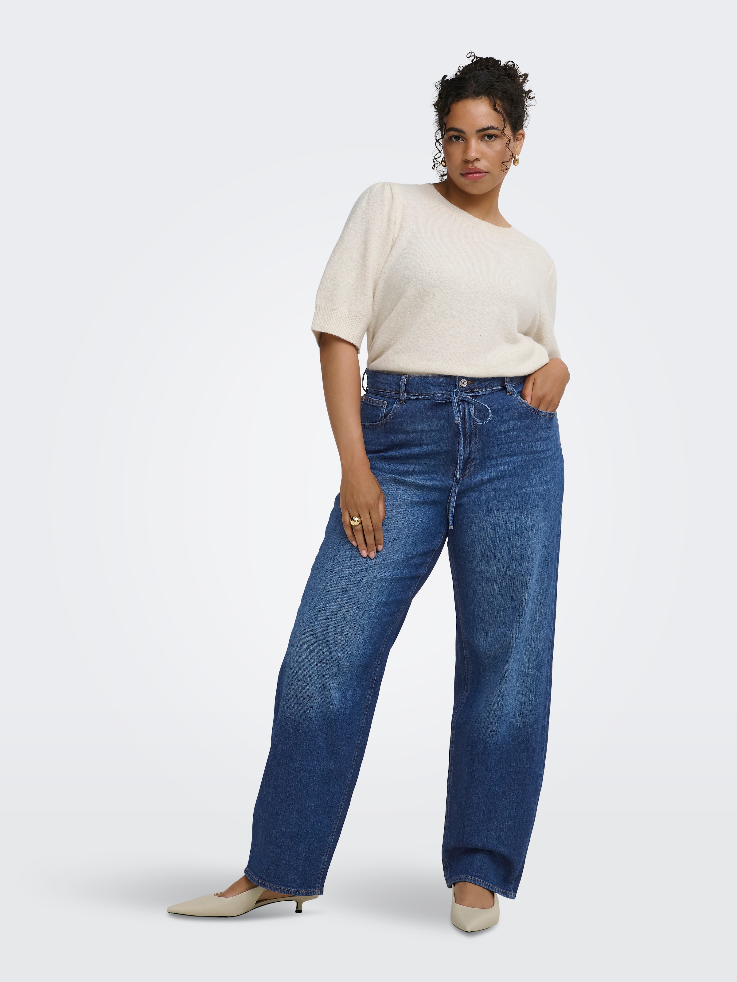 ONLY CARMAKOMA Straight-Jeans »CARGIANNA MW STRAIGHT DNM BOX NOOS« Baumwollmischung, Regular Waist