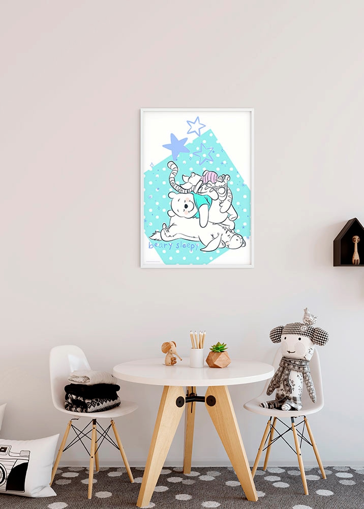 Komar Bild »Winnie the Pooh Beary Sleepy«, Disney, (1 St.), Wandbild zur Dekoration im Kinderzimmer - ohne Rahmen