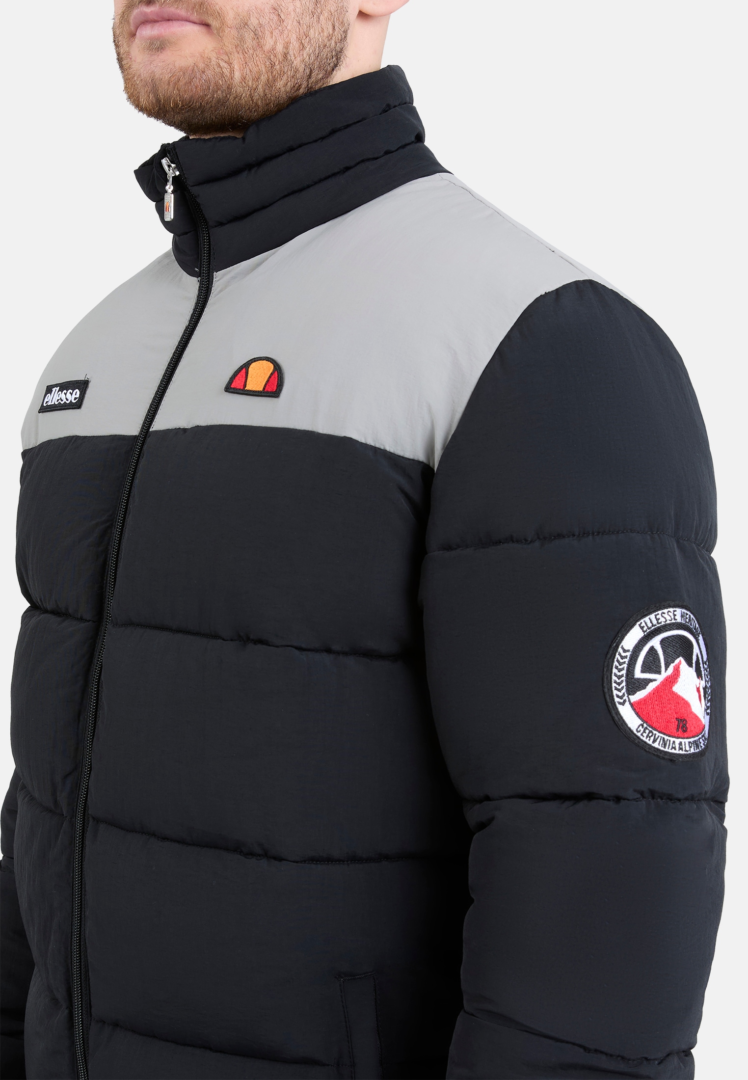 Ellesse Outdoorjacke »NEBULA PADDED JACKET« mit Stehkragen