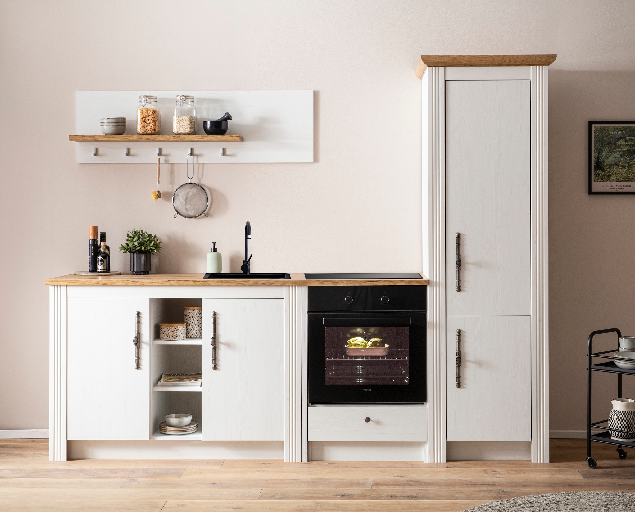 KOCHSTATION Küchenzeile »KS-Westminster, Pantryküche im Landhaus Stil, hochwertige Metallgriffe«, (Set), Breite 257 cm, Kommode, Wandpaneel, Stauraumschrank, Herdumbau