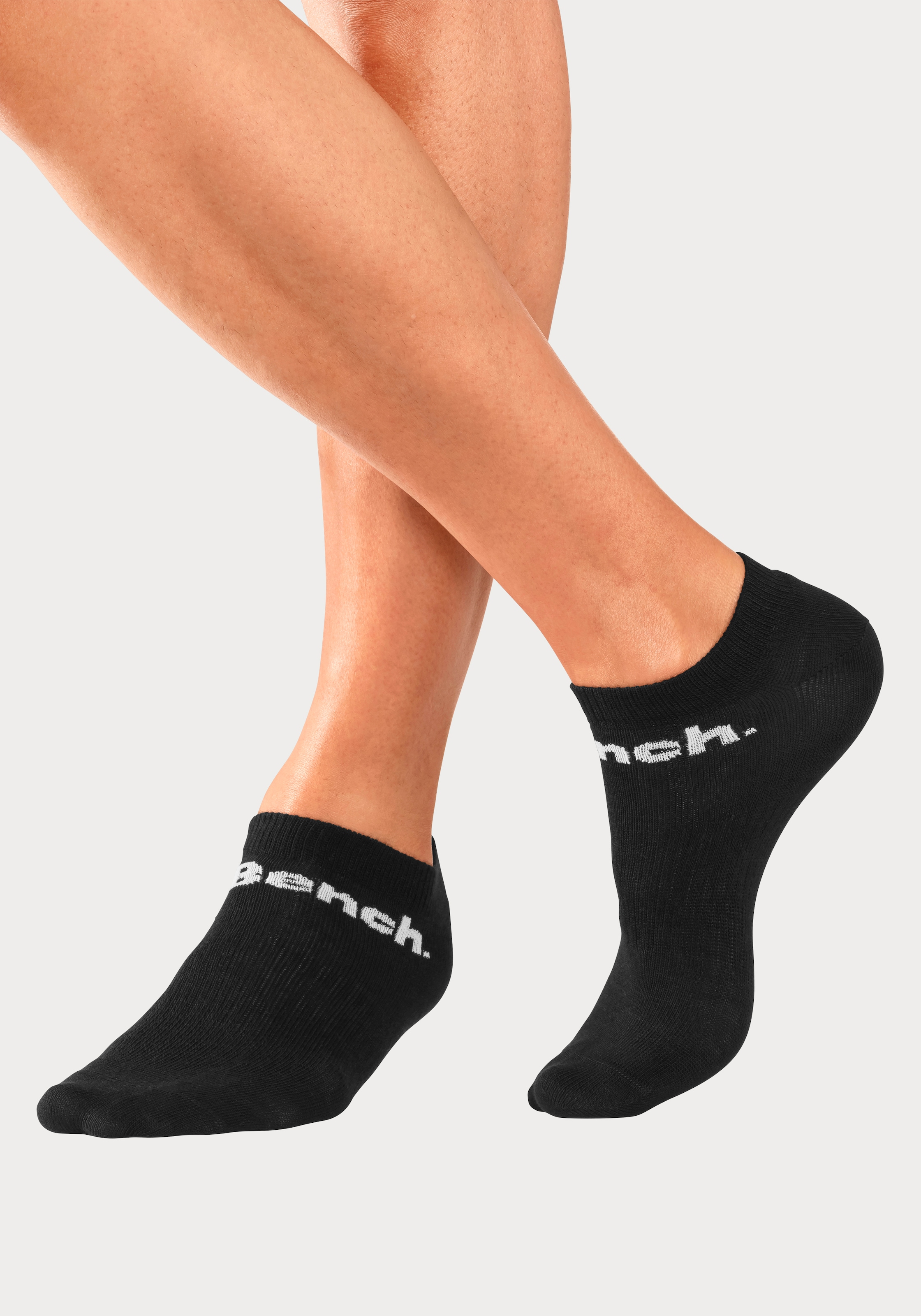 Bench. Sportsocken, (Packung, 12 Paar), Sneakersocken mit klassischem Logoschriftzug