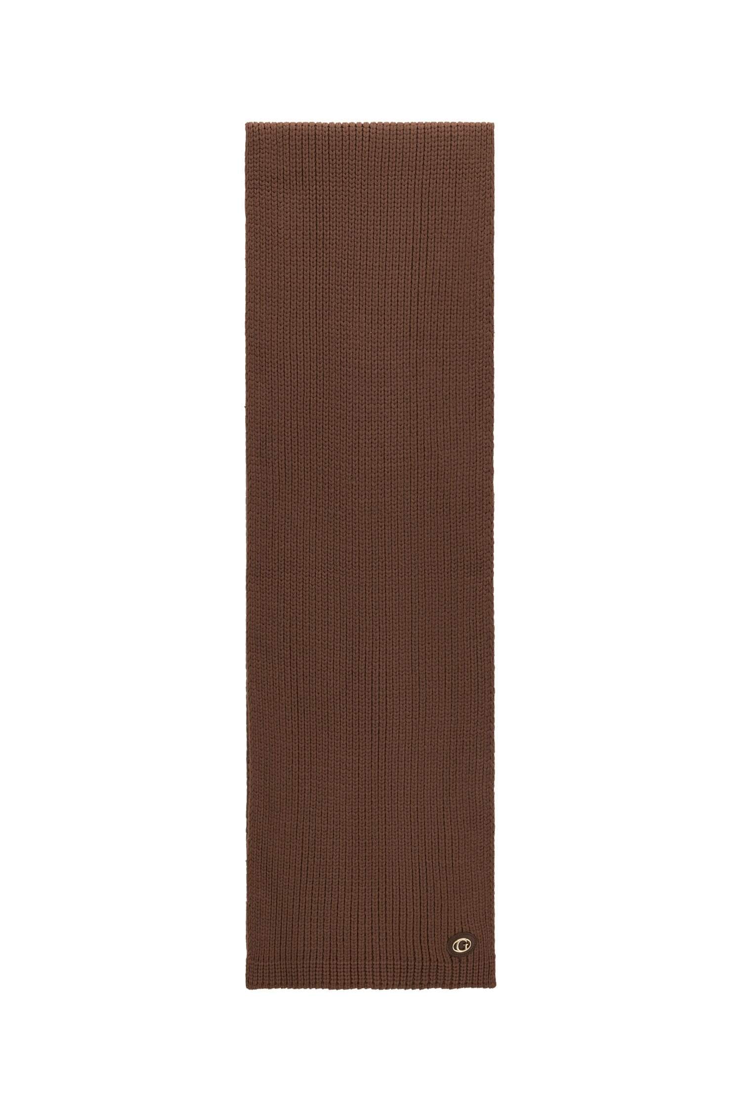 Guess Strickschal »KNITTED SCARF« mit dezentem Logoaufnäher