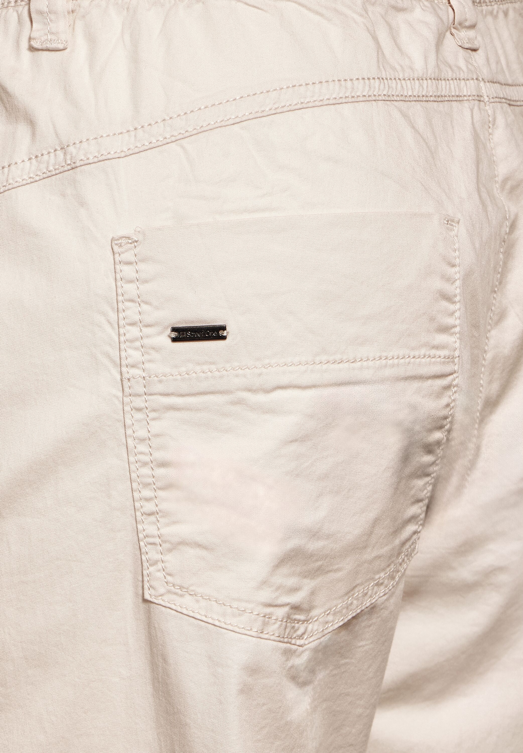 STREET ONE Stoffhose »Style Bonny«, in 3/4 Länge mit Stretch