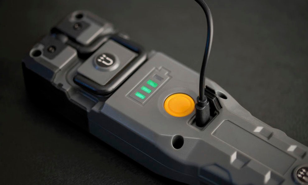 Brennenstuhl Handleuchte »HL 1000 A« mit integriertem Akku und USB-Kabel