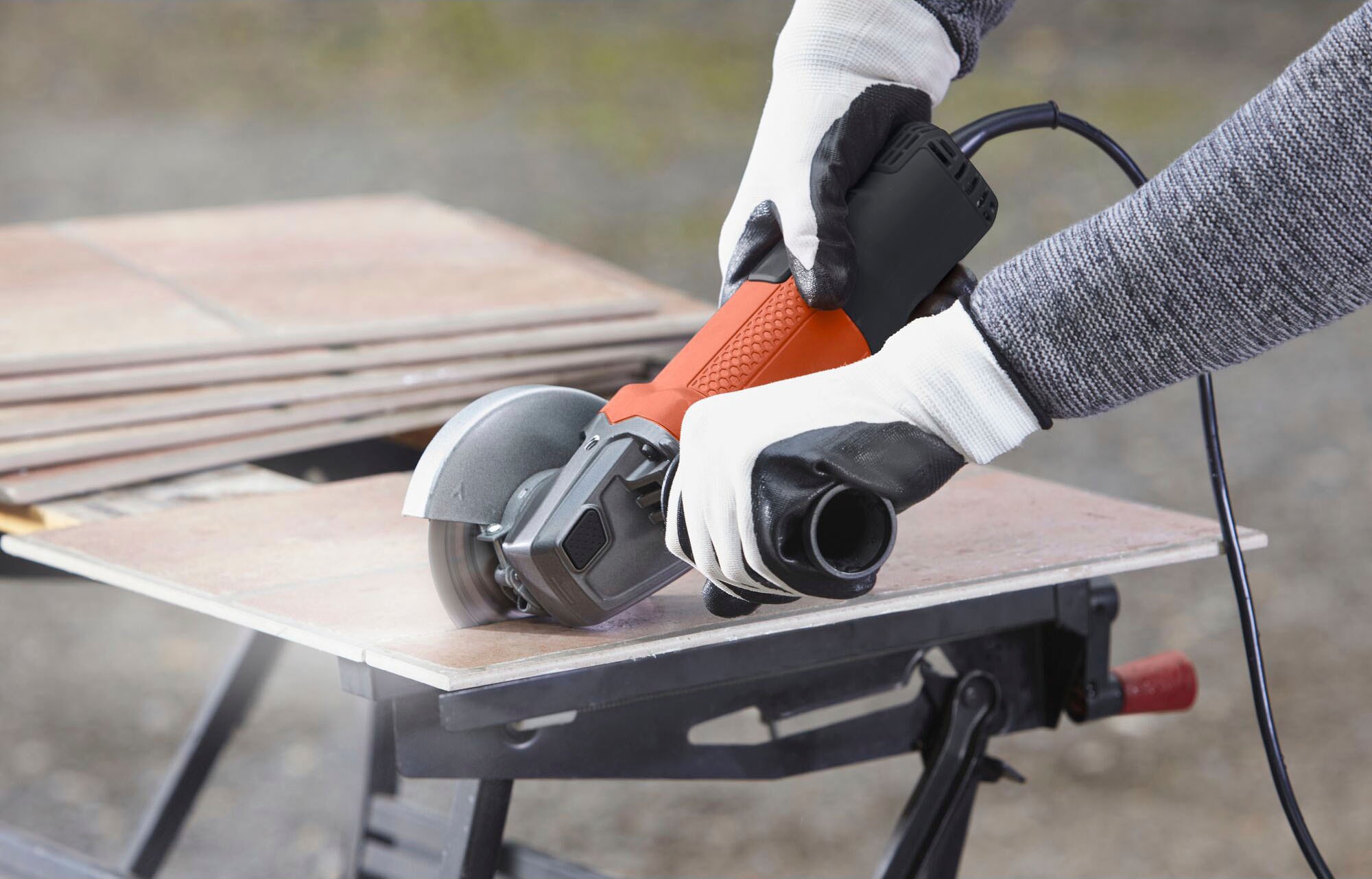Black + Decker Winkelschleifer »BEG110«